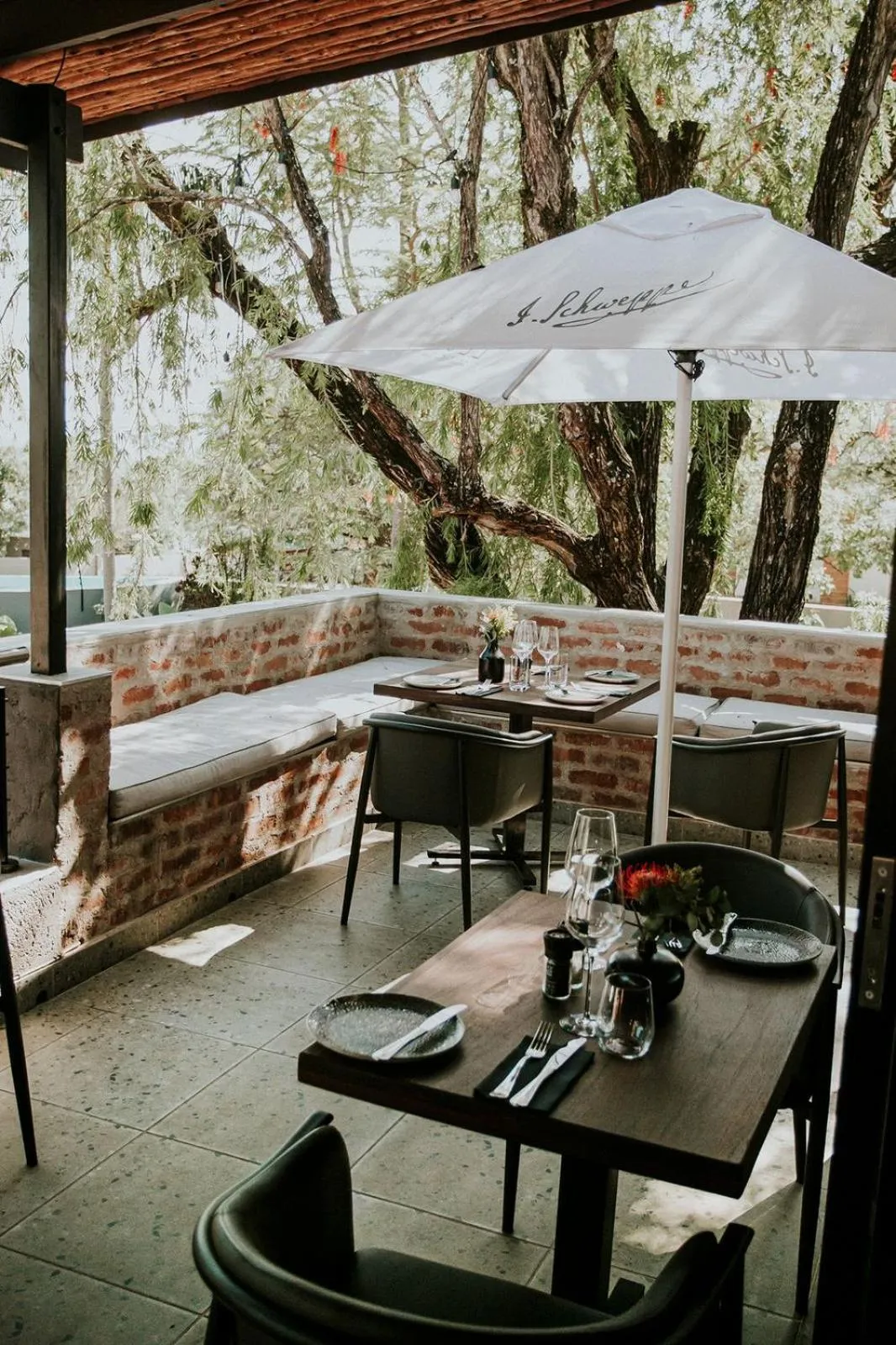 Restaurant/places to eat in Lowveld Living Guesthouse