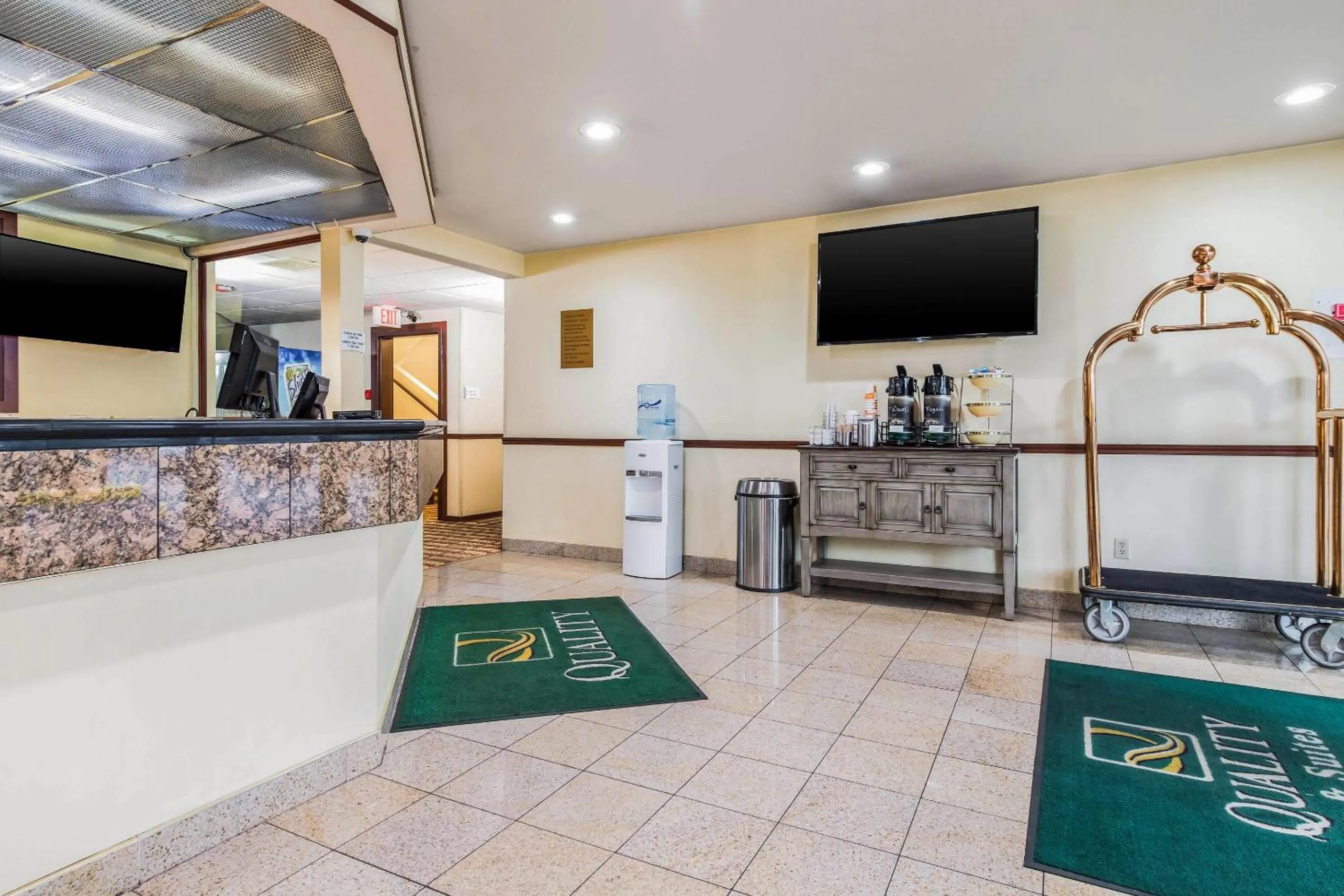 Lobby or reception in Quality Inn & Suites Lacey Olympia