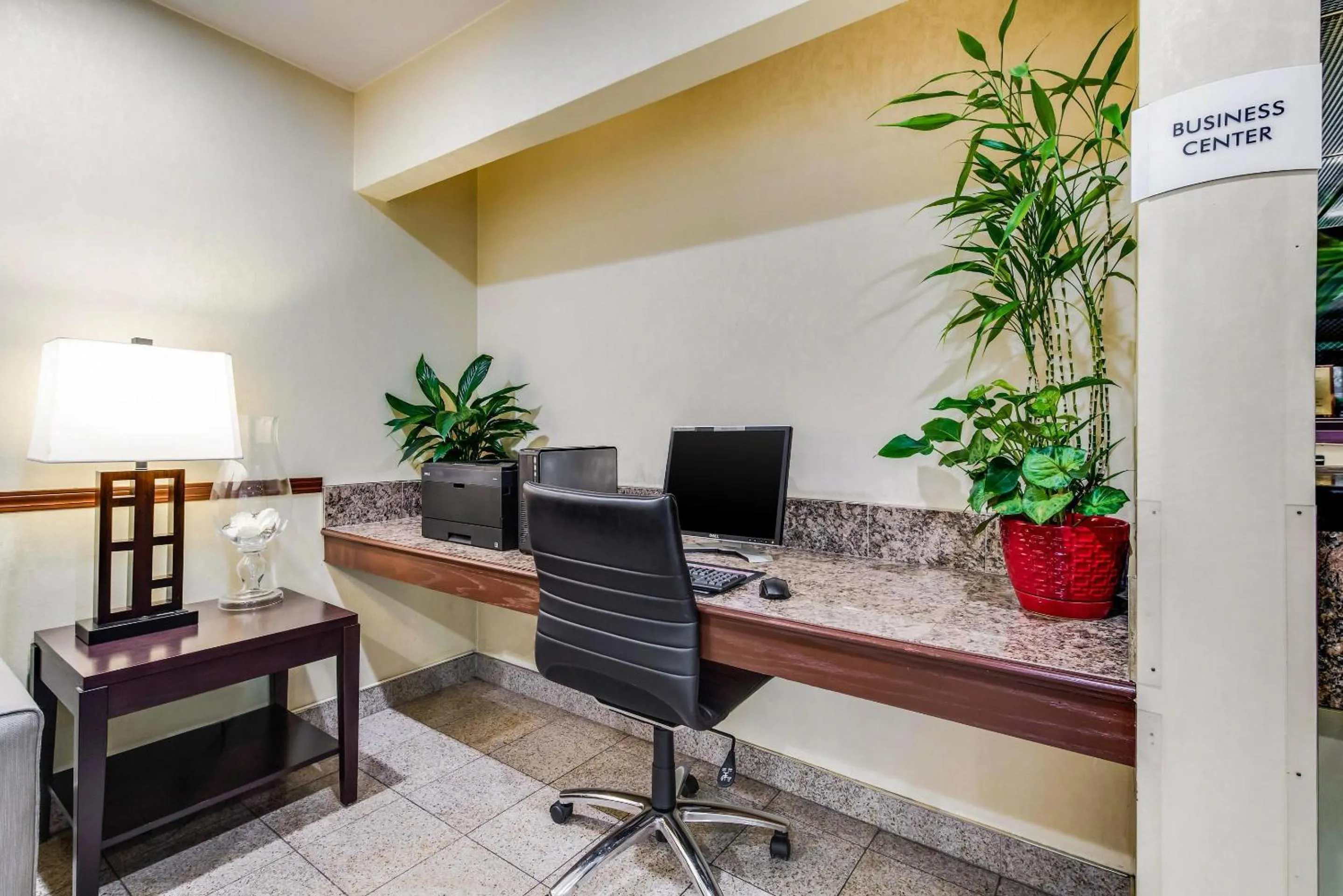 Business facilities in Quality Inn & Suites Lacey Olympia