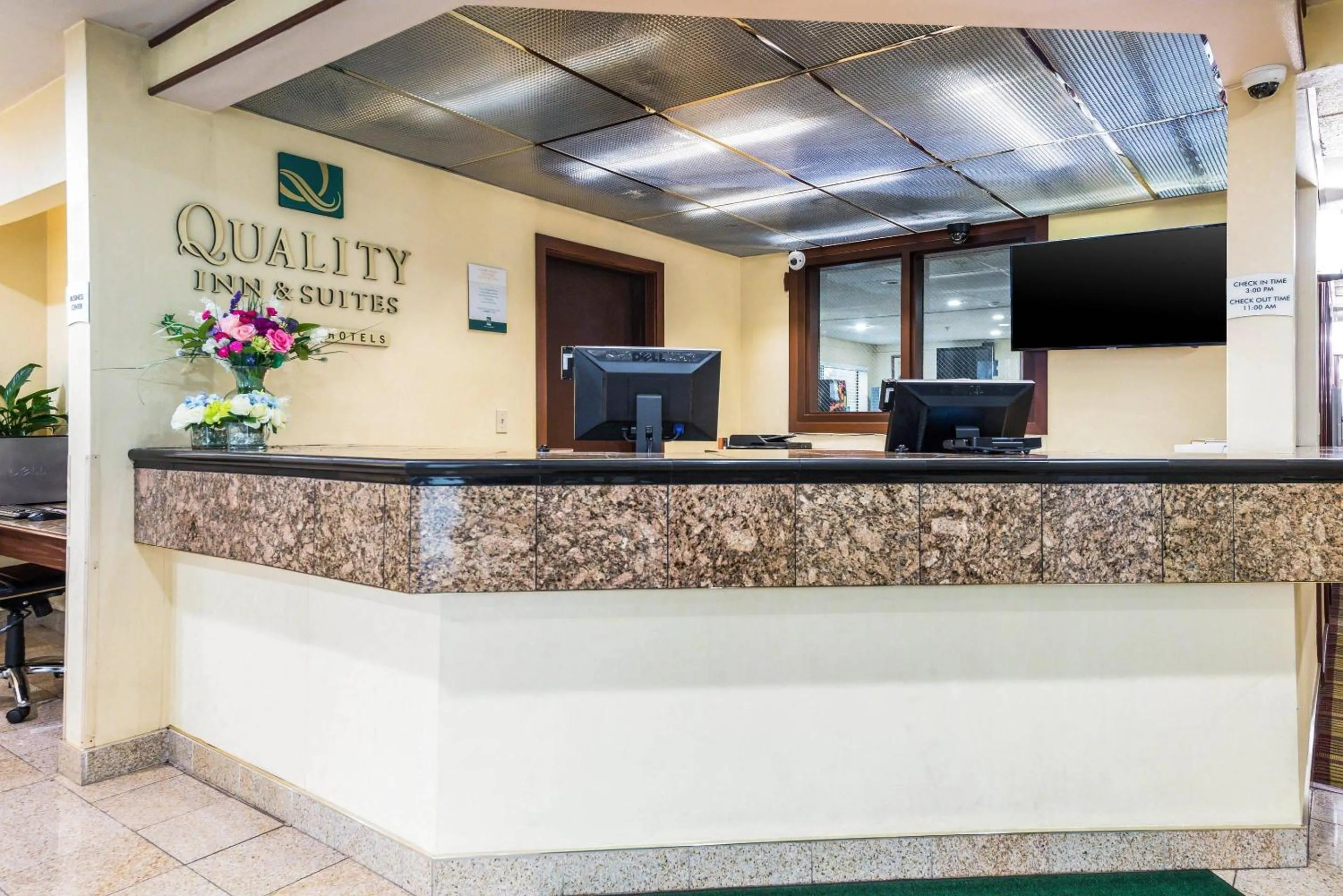 Lobby or reception in Quality Inn & Suites Lacey Olympia