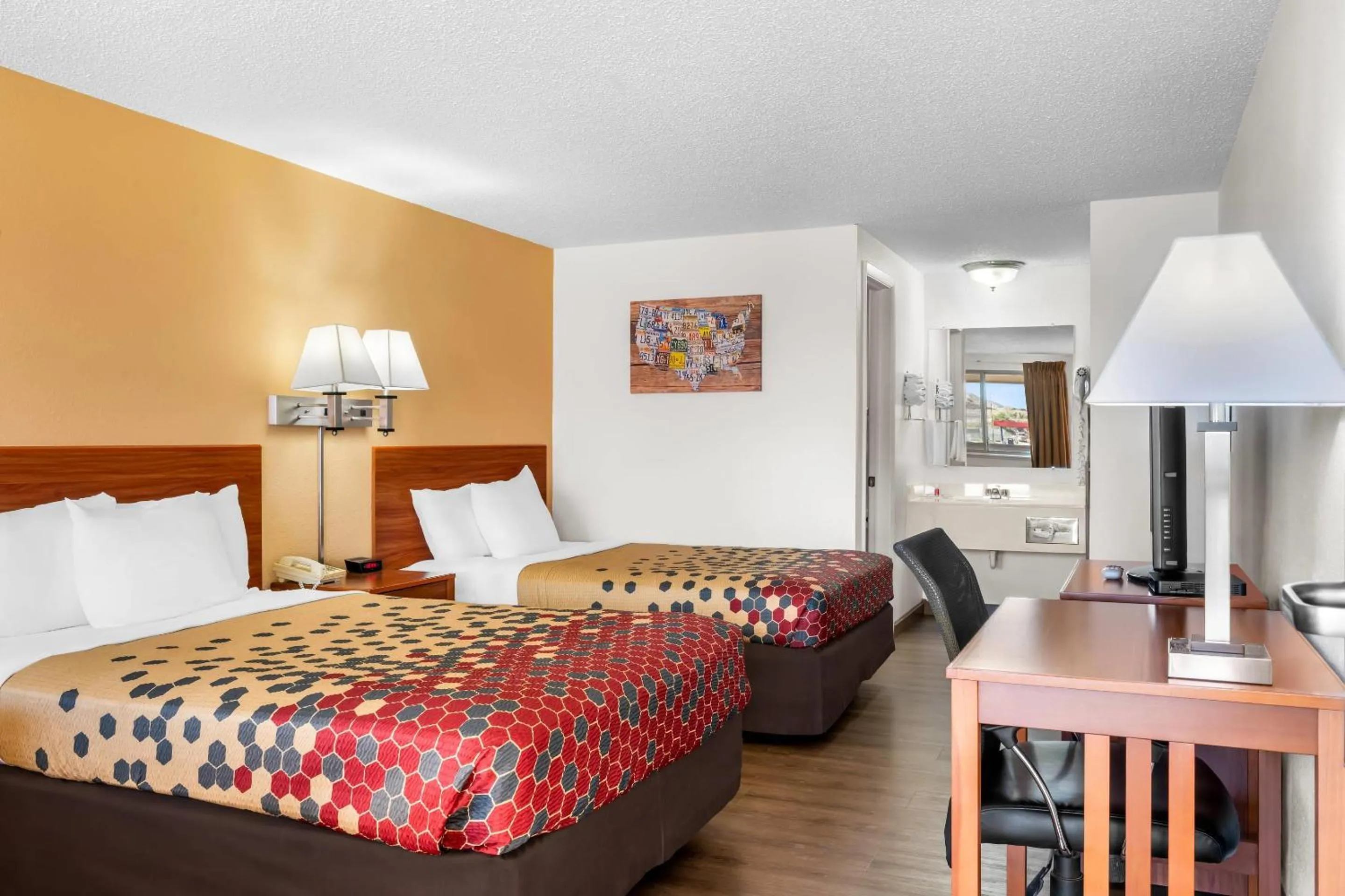 Bedroom, Bed in Econo Lodge Miles City I-94