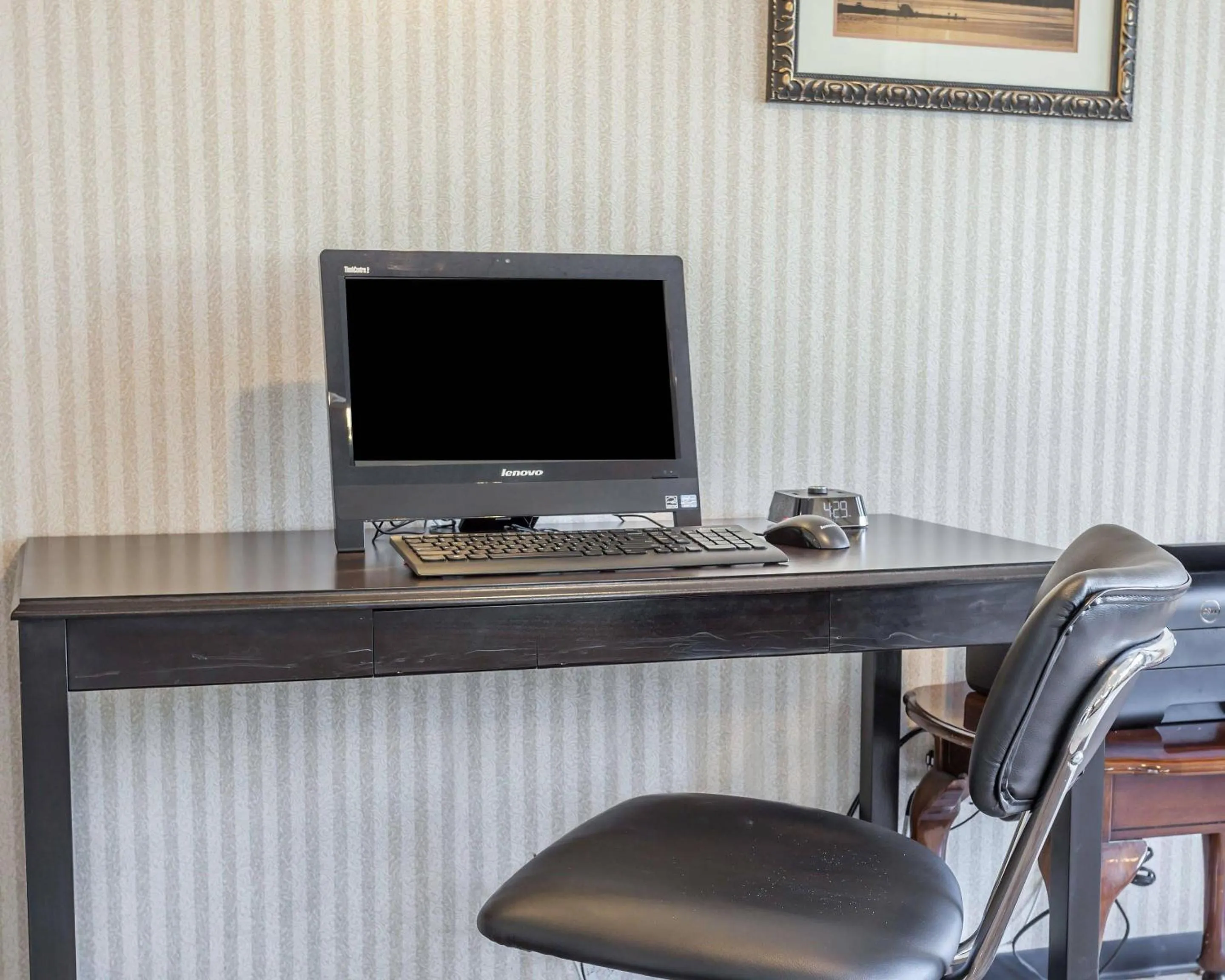 Business facilities in Comfort Inn On the Bay