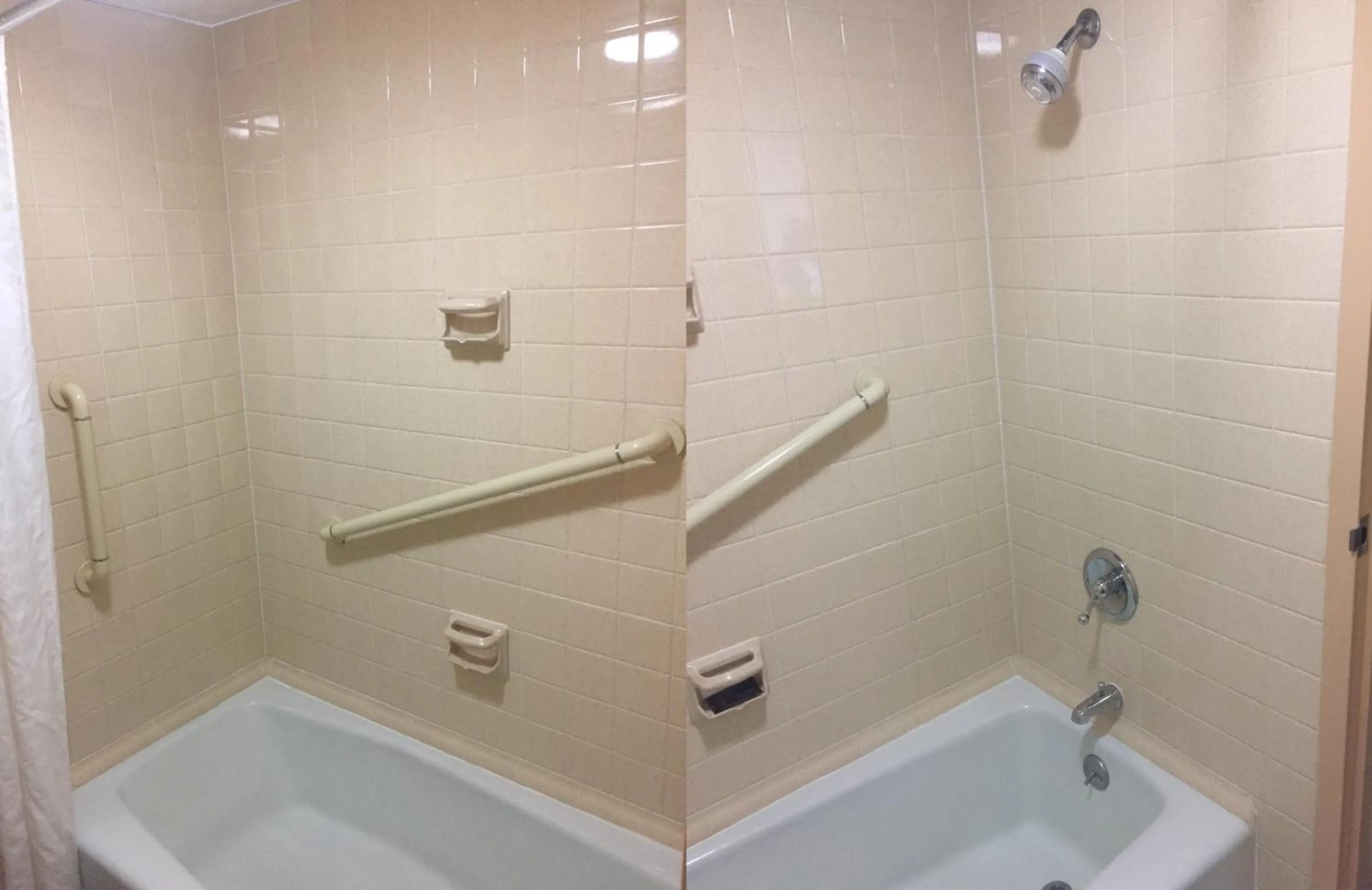 Bathroom in Wolf Inn Hotel