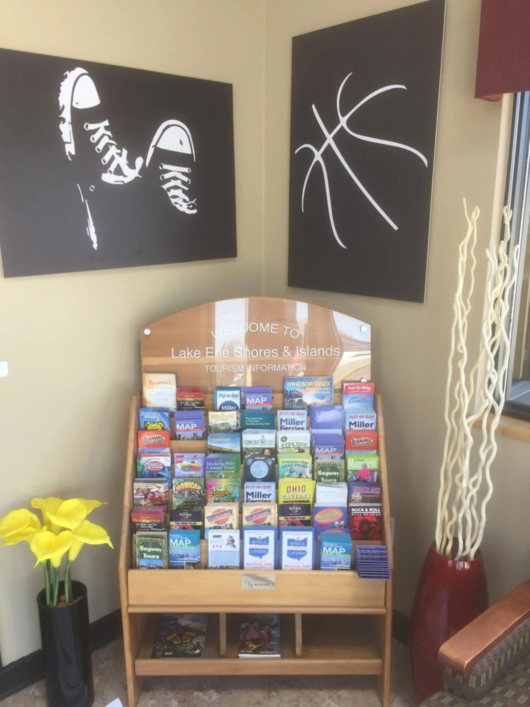 Lobby or reception in Wolf Inn Hotel