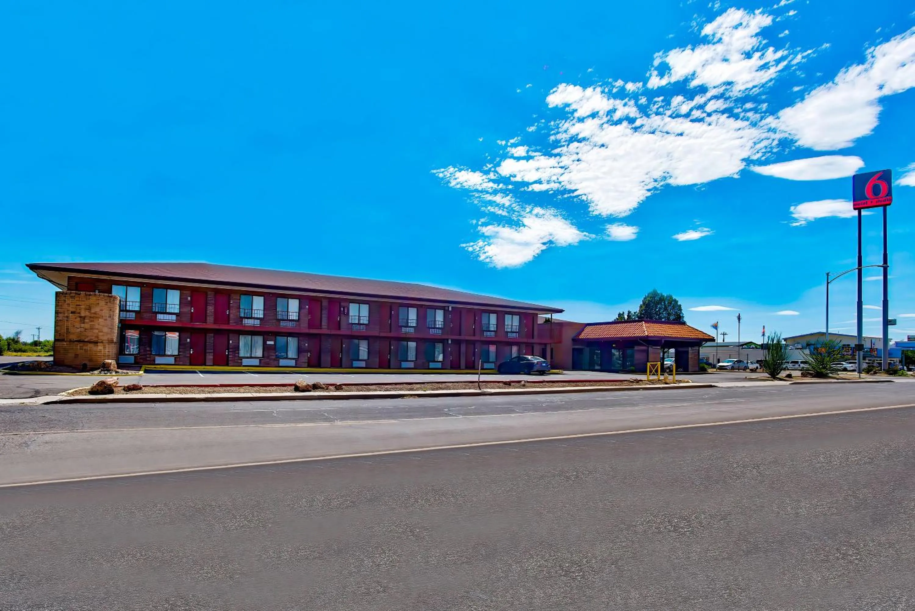 Property building in Motel 6 Willcox, AZ