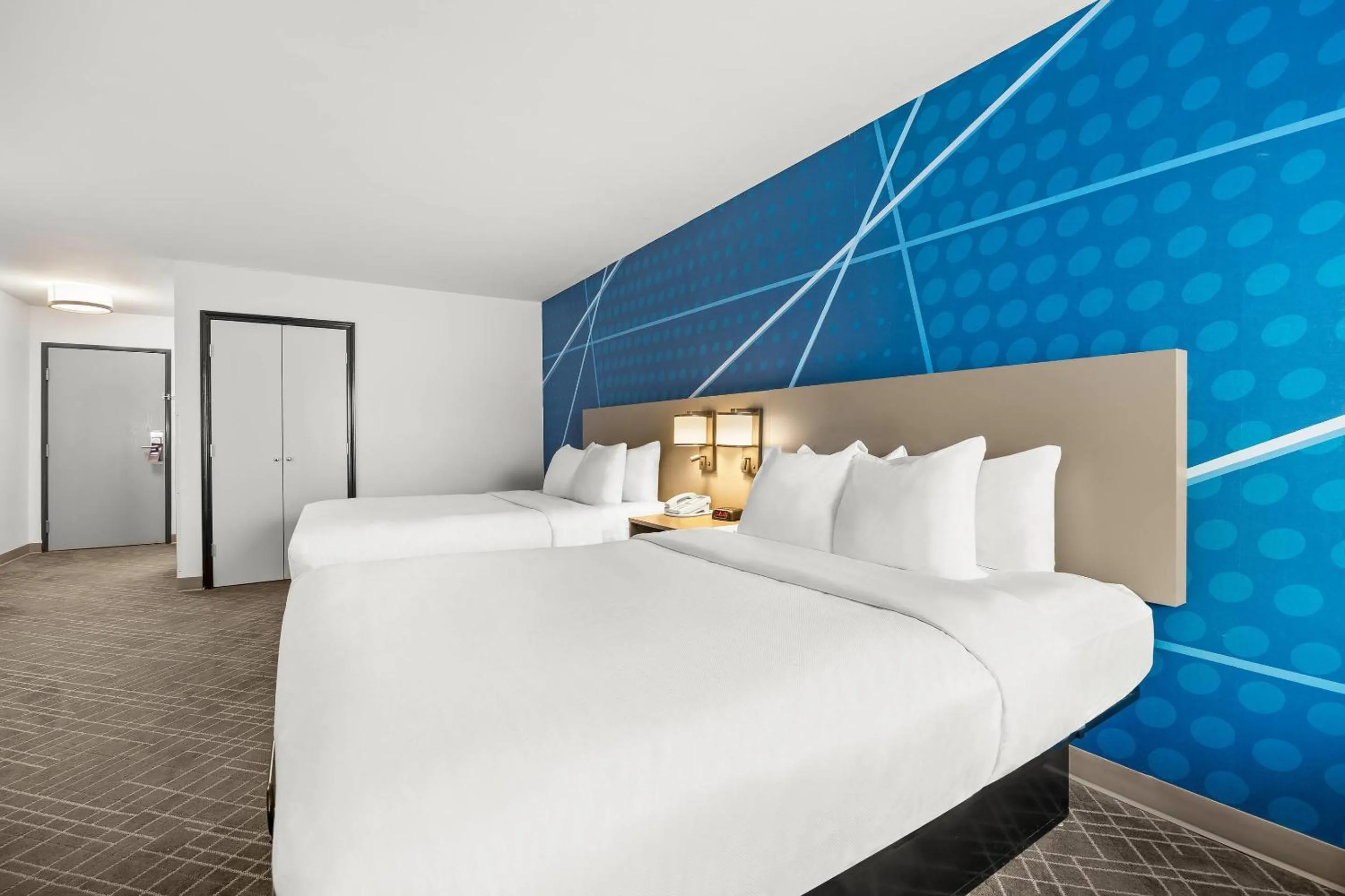 Bedroom, Bed in Comfort Inn Willow Springs US 60 and US 63