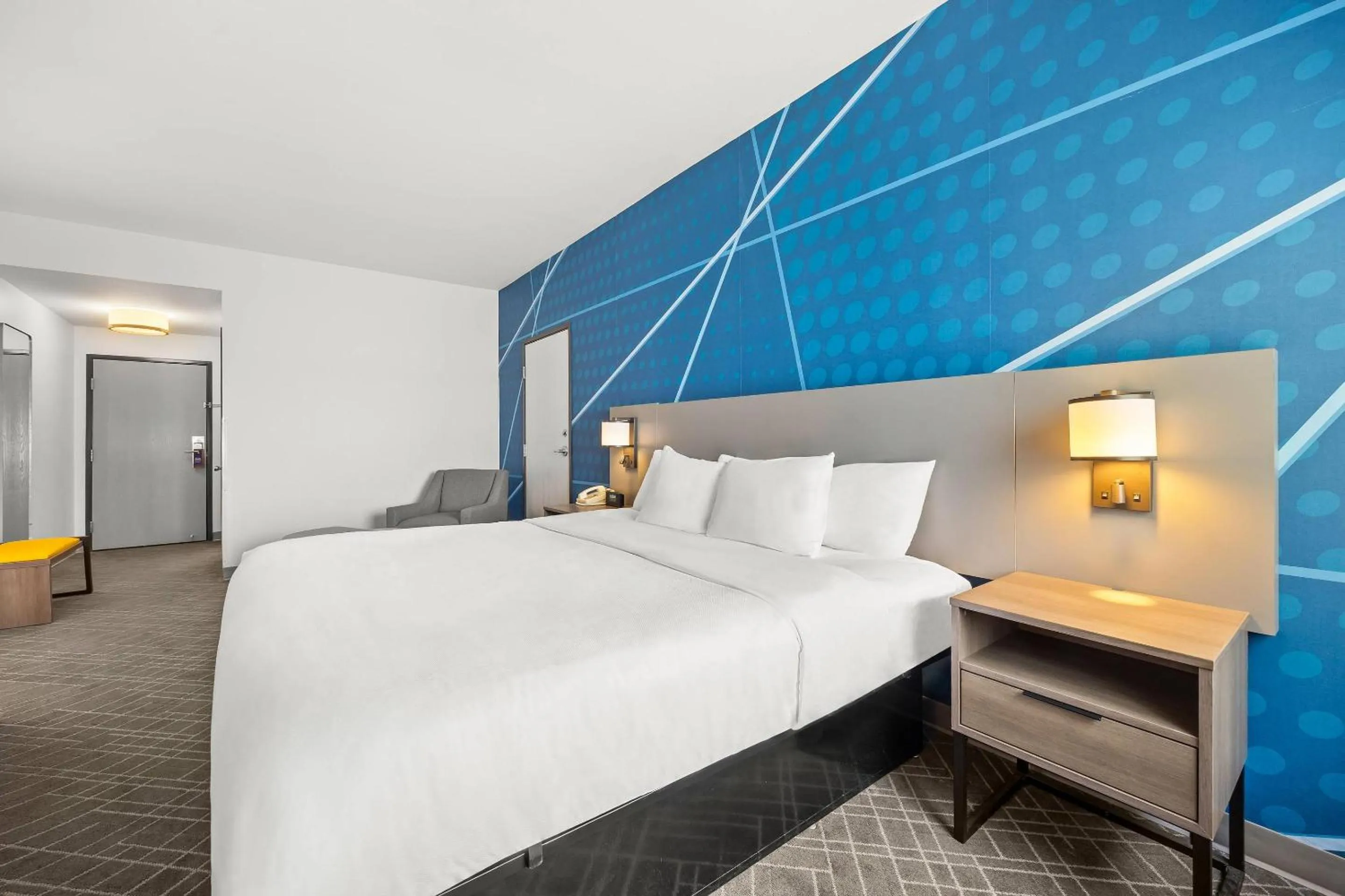 Bedroom, Bed in Comfort Inn Willow Springs US 60 and US 63