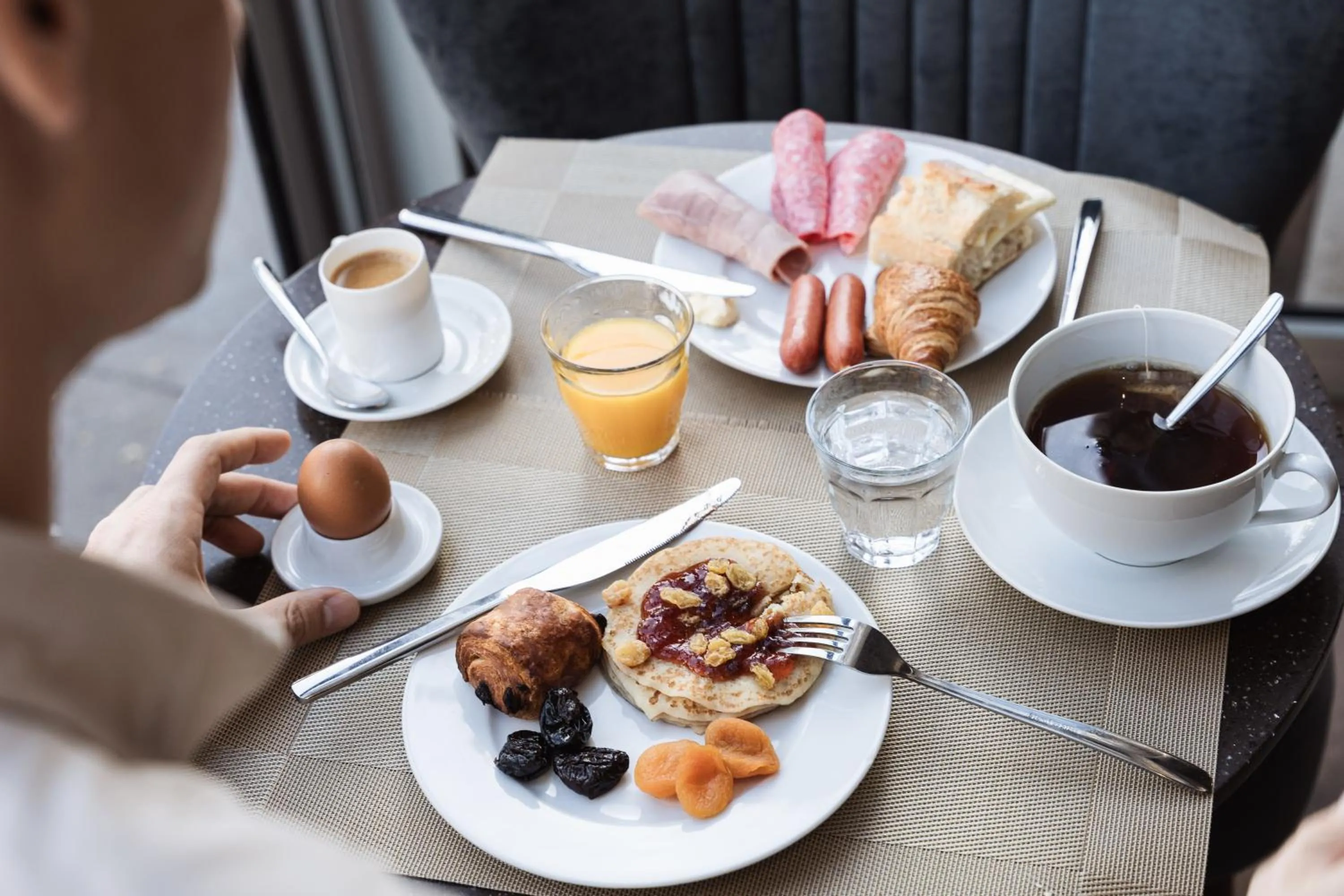 Breakfast in Hôtel Eiffel Segur