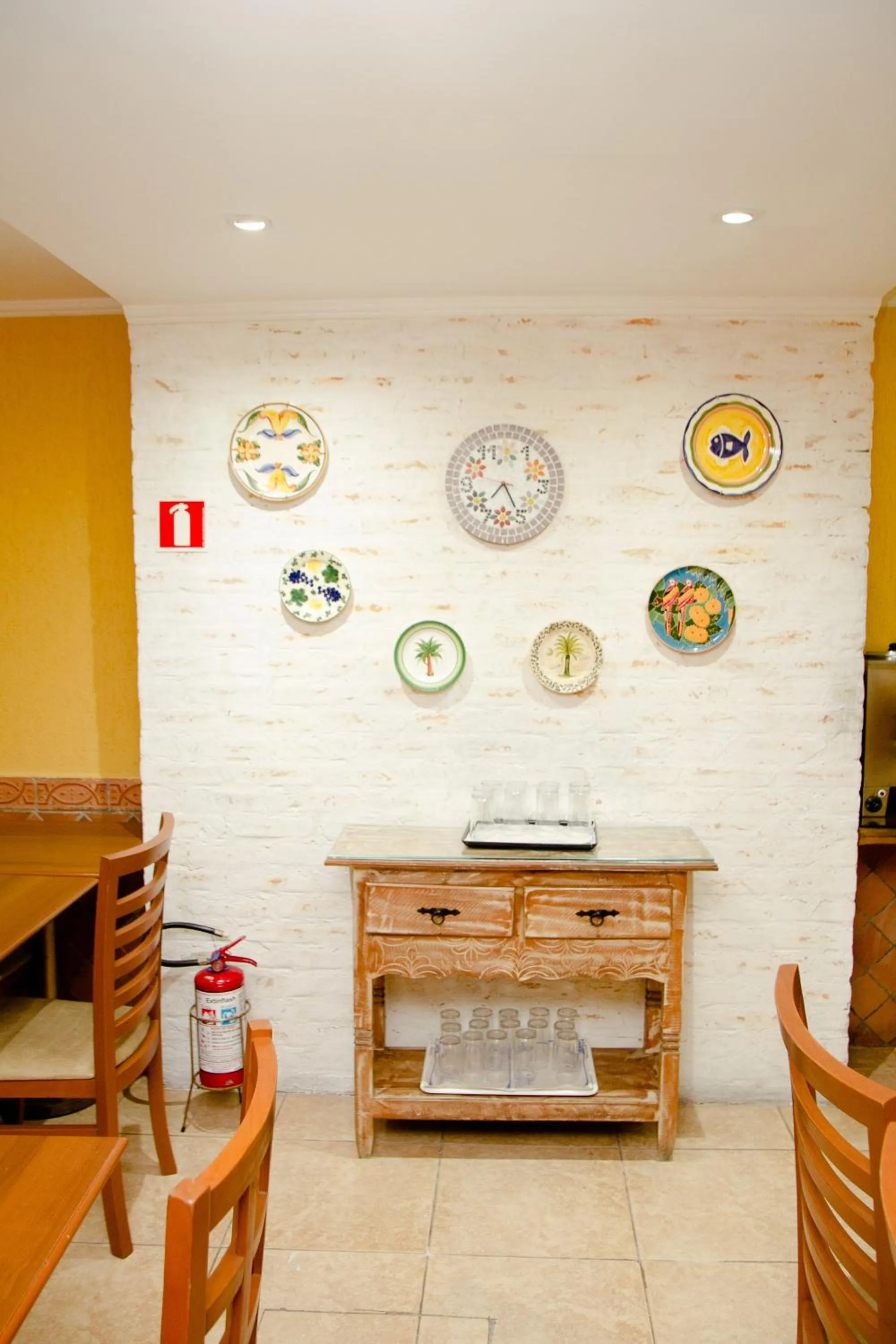 Breakfast in Hotel Valparaíso - Metrô Paraíso e 800m da Av Paulista