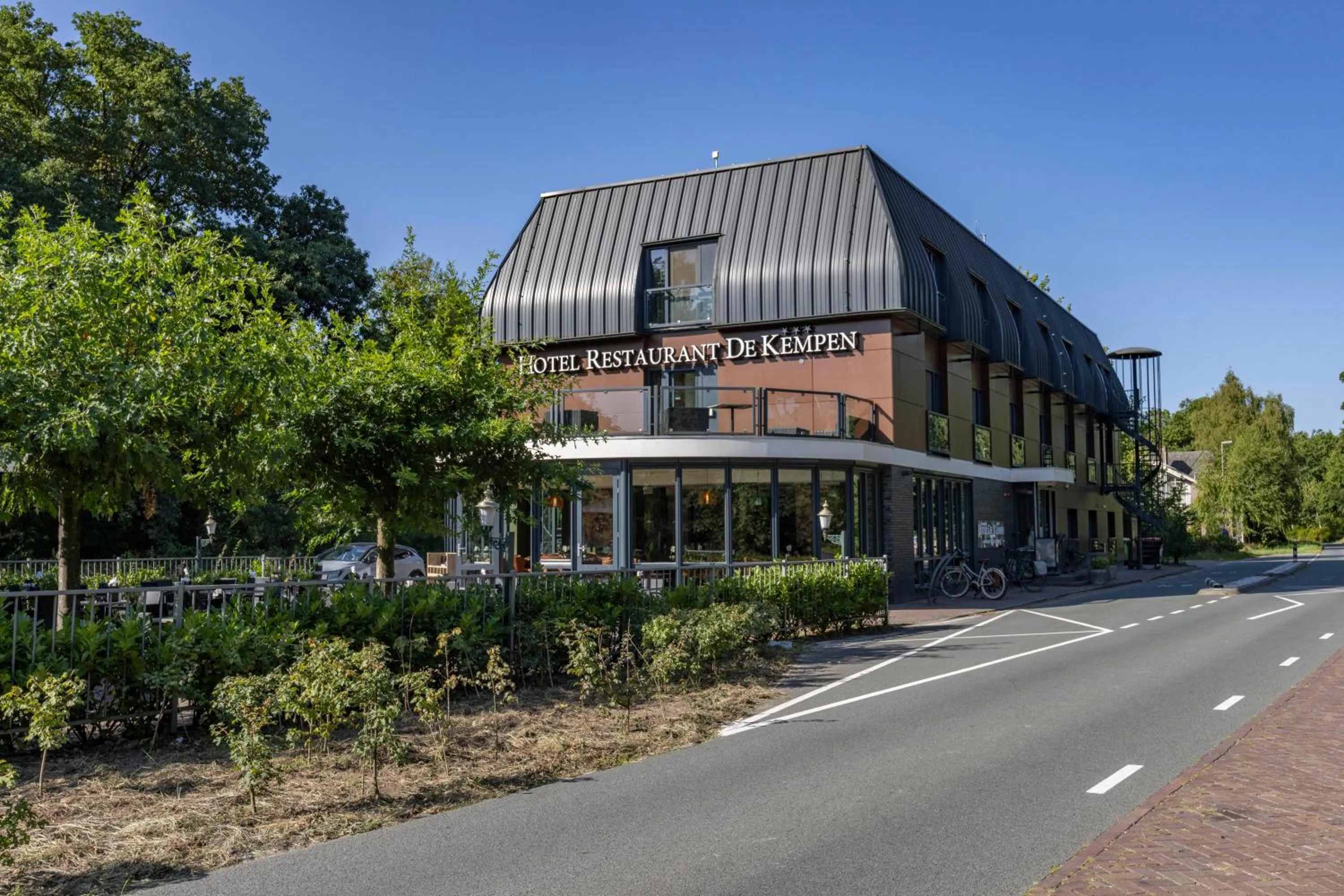 Property building in Fletcher Hotel-Restaurant De Kempen