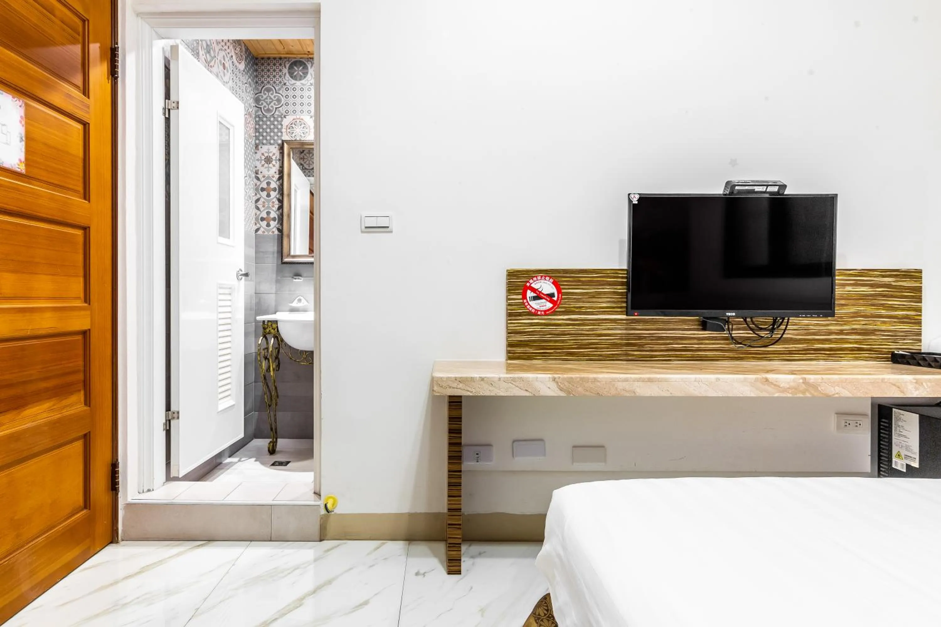 Decorative detail, Bed in Starry Home