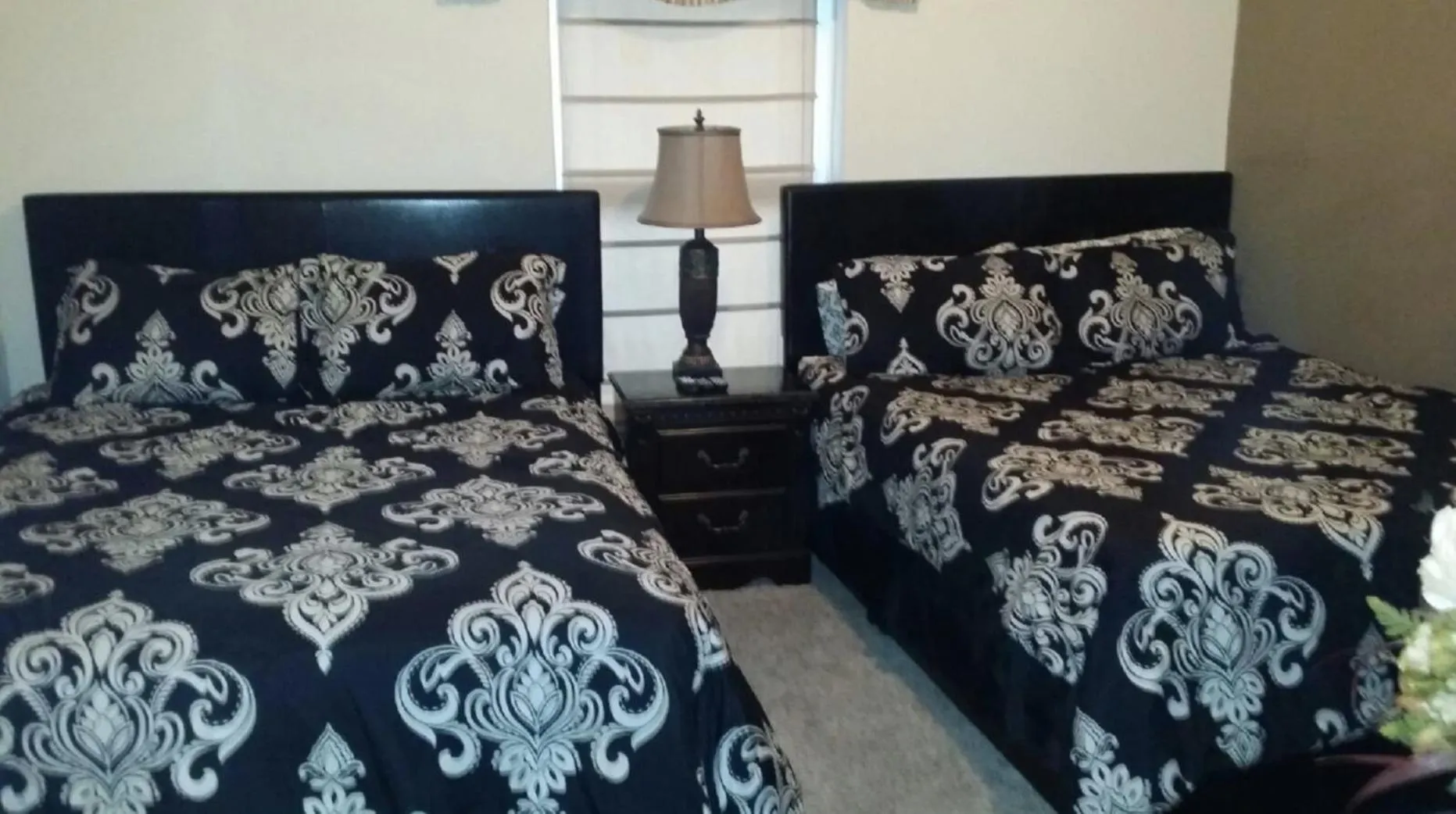 Bed in Ocean Reef 2 bedroom/2 bath!