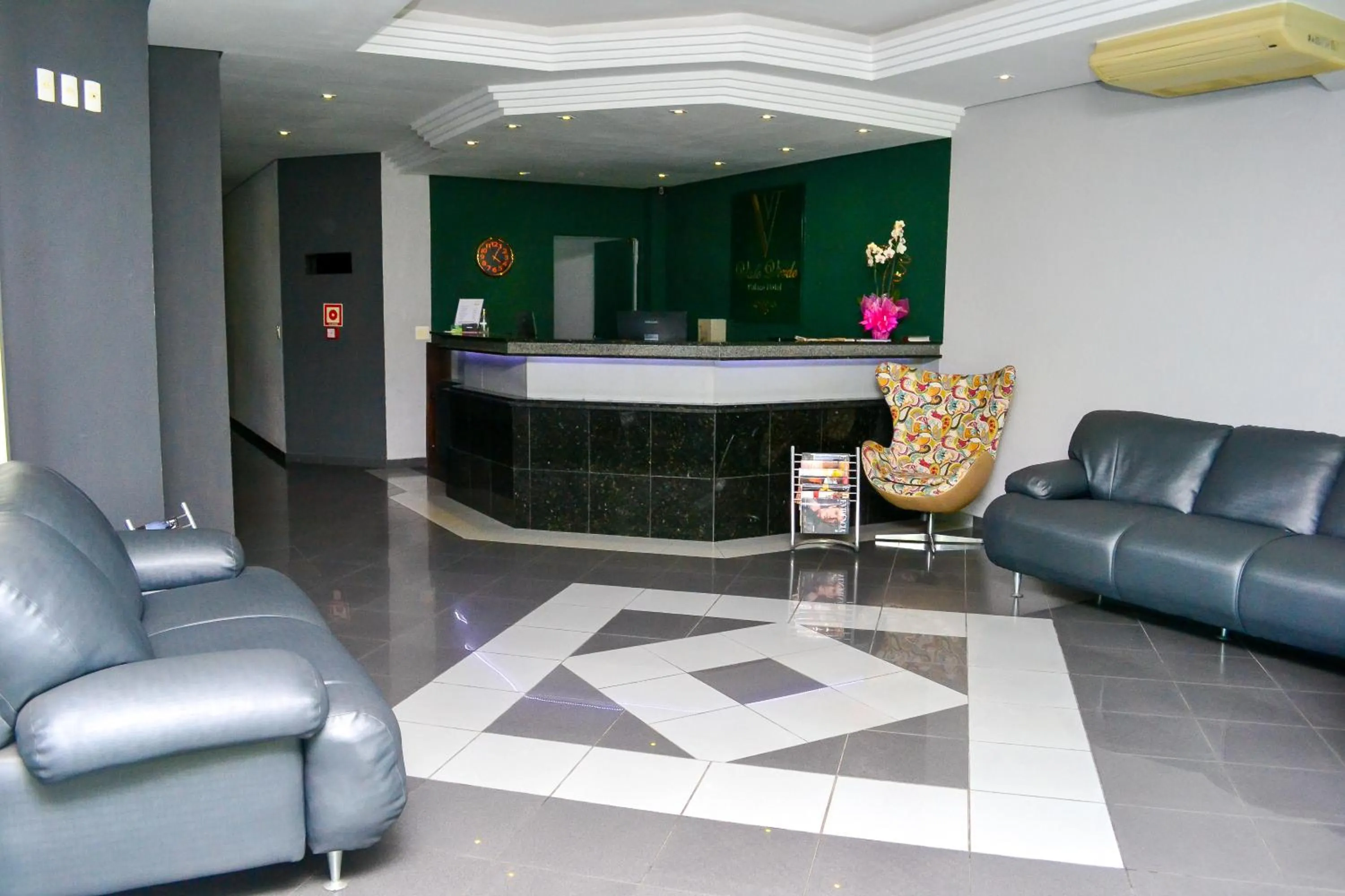 Lobby or reception in Vale Verde Palace Hotel
