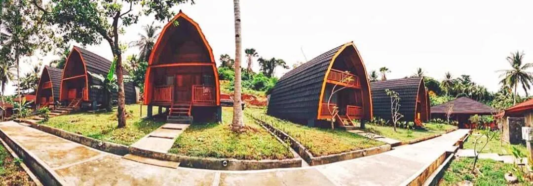 Property building in Bastianos Bangka Dive Resort