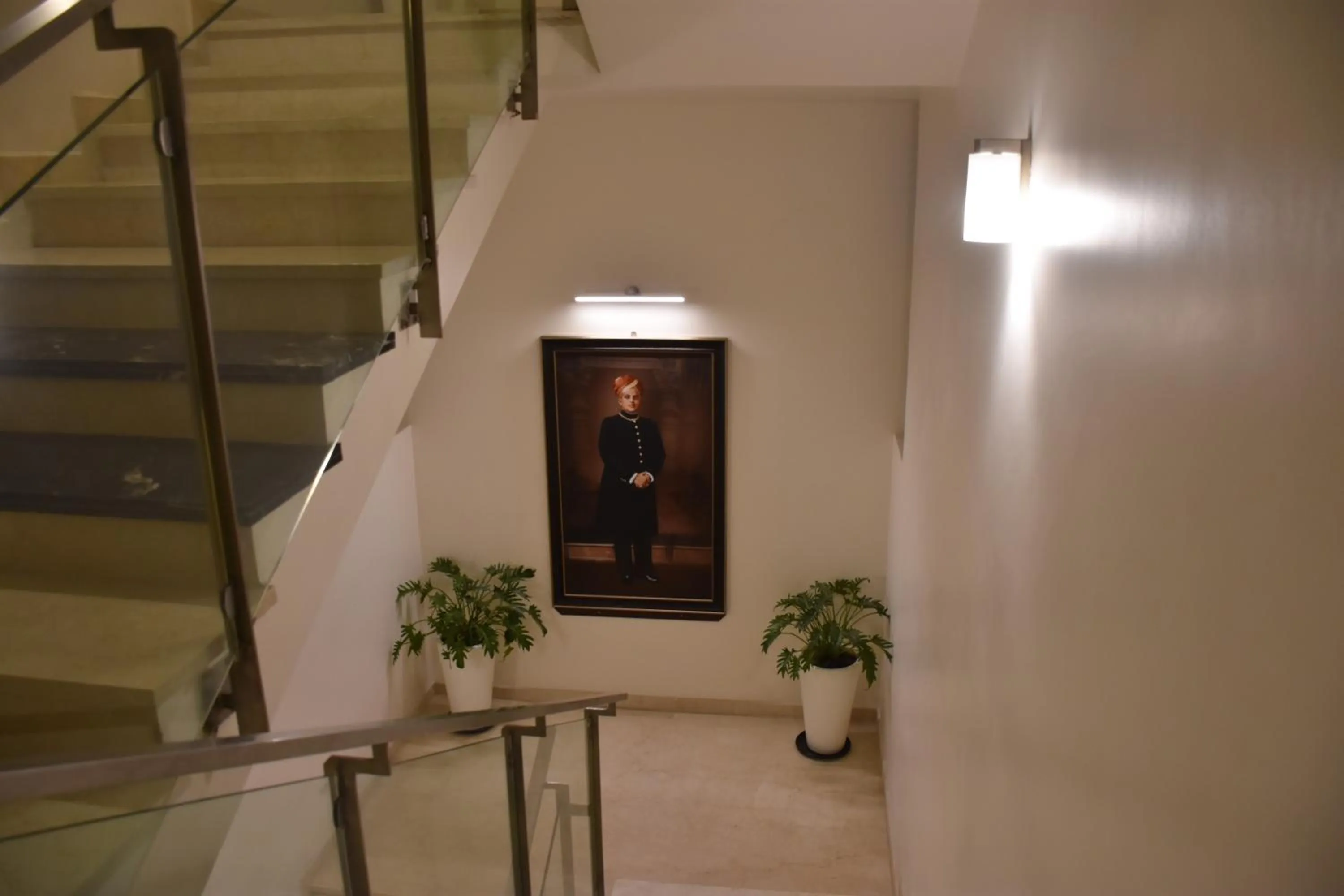 Decorative detail in Heritage Inn