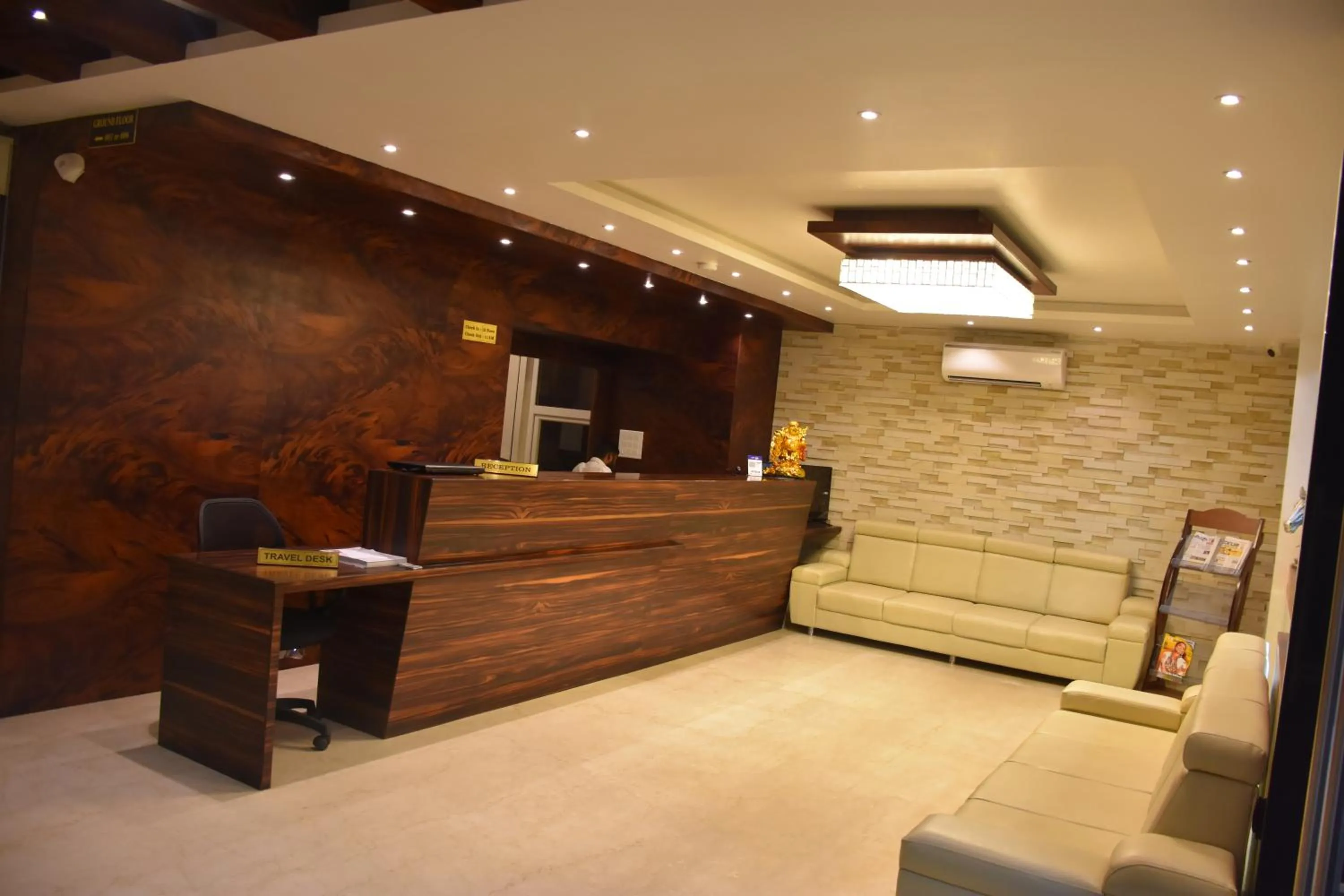 Lobby or reception in Heritage Inn