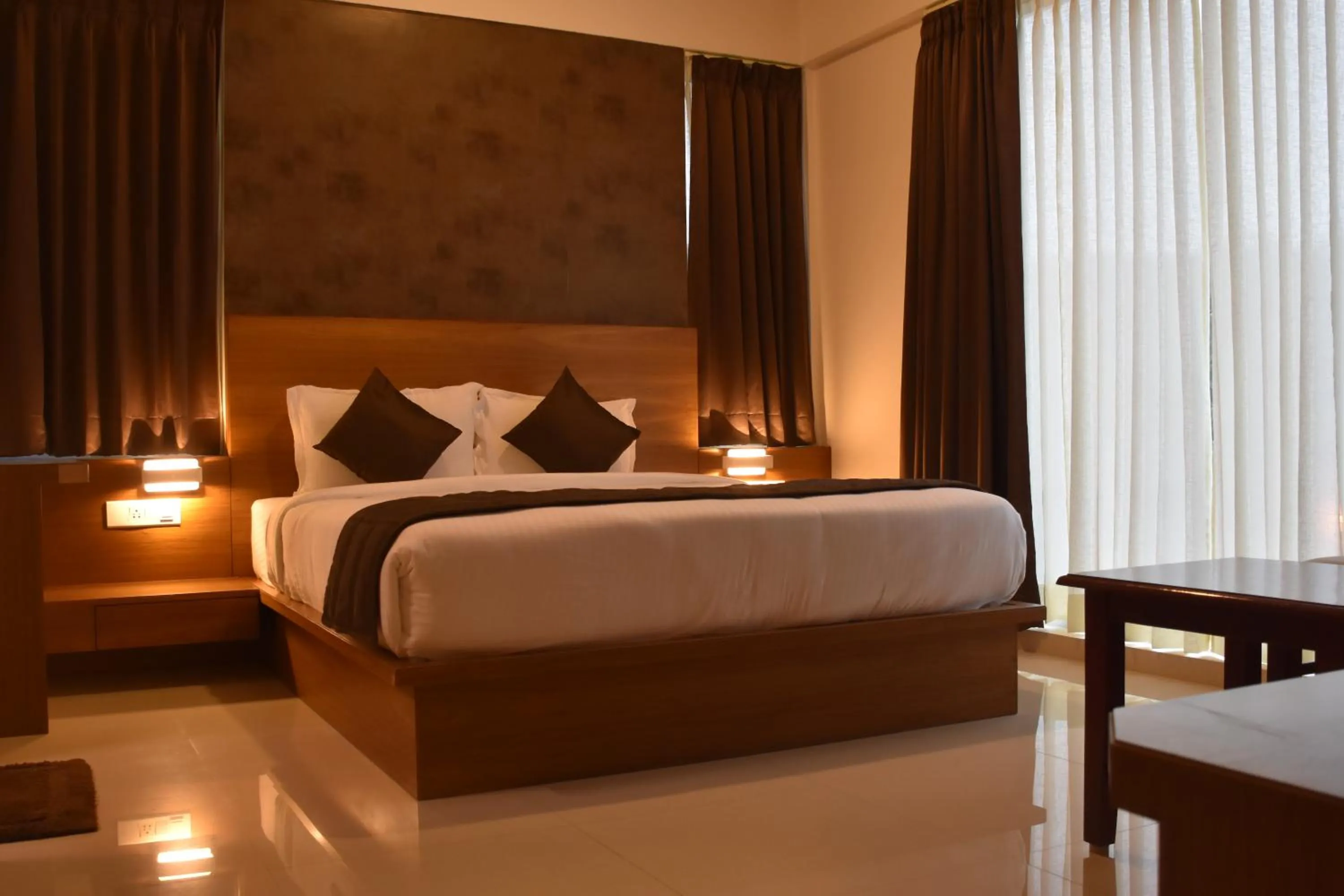 Bedroom, Bed in Heritage Inn