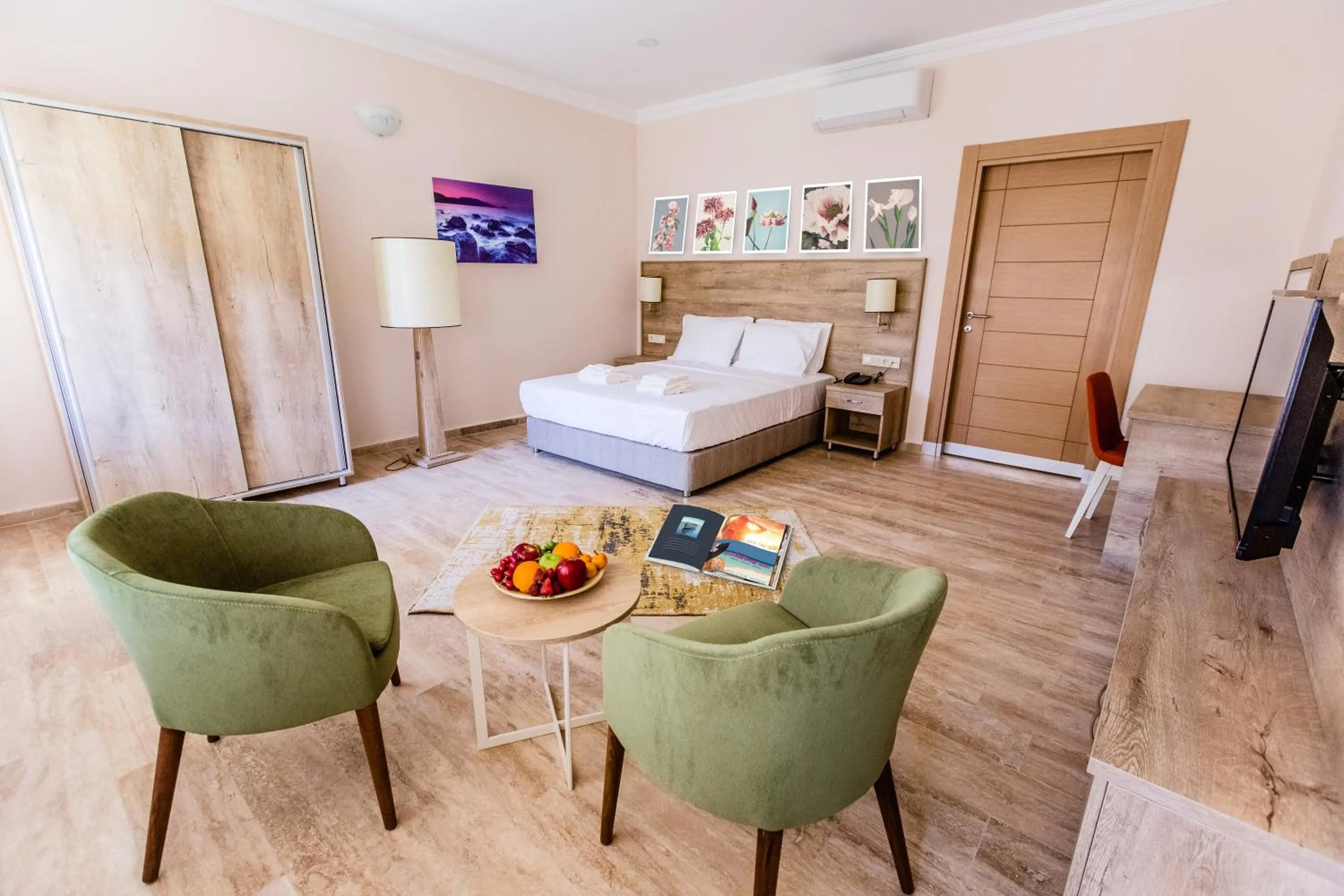 Bed in Club Marma Hotel