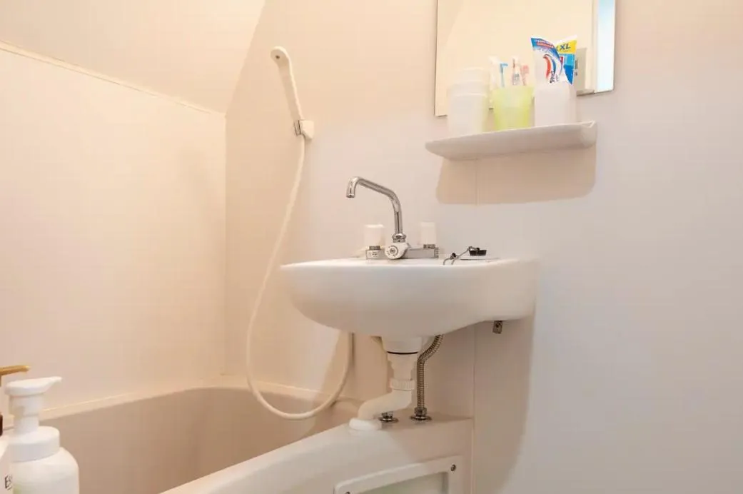 Uhome Tabata Apartment