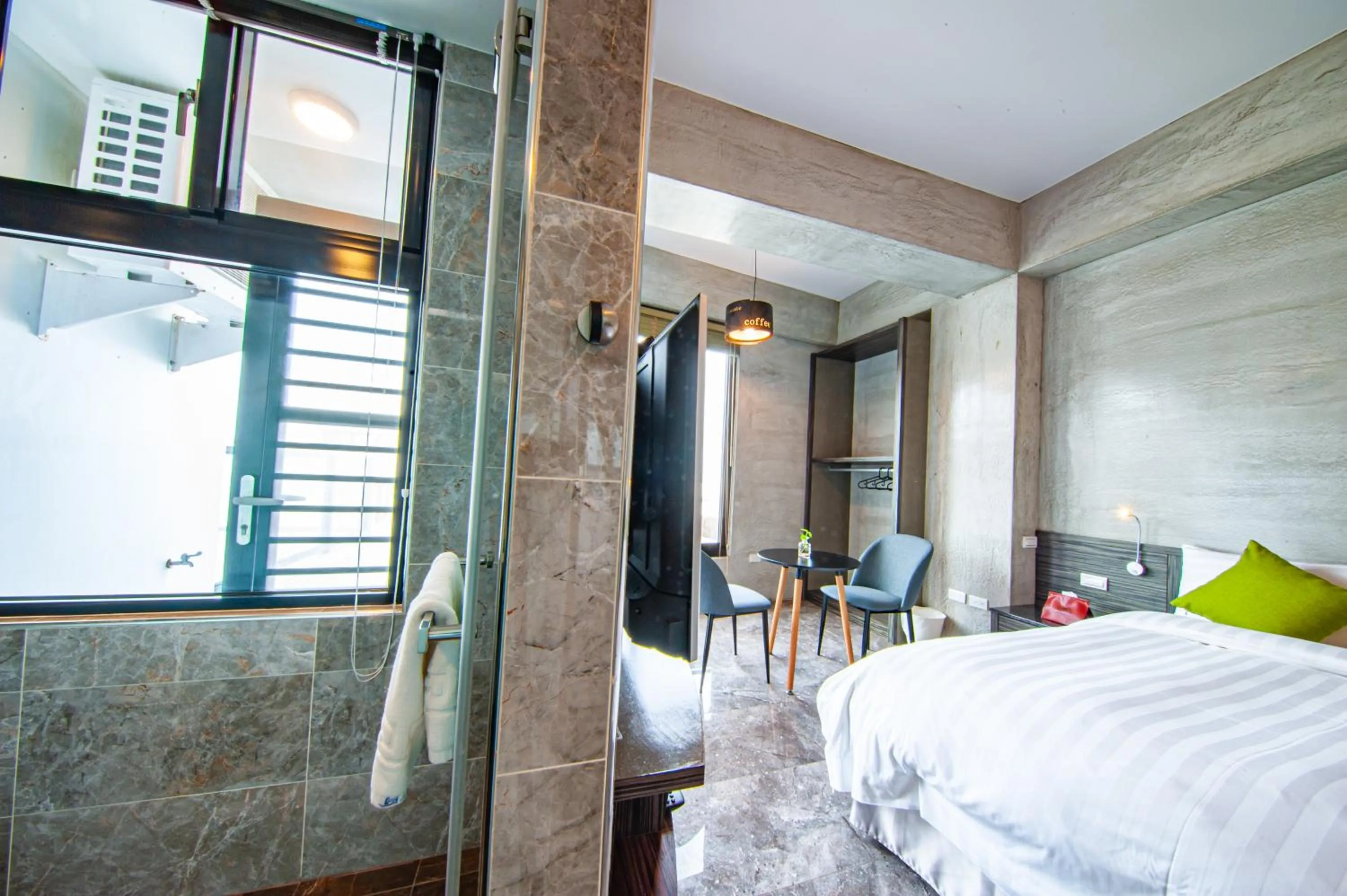 Photo of the whole room, Bed in SH Villa