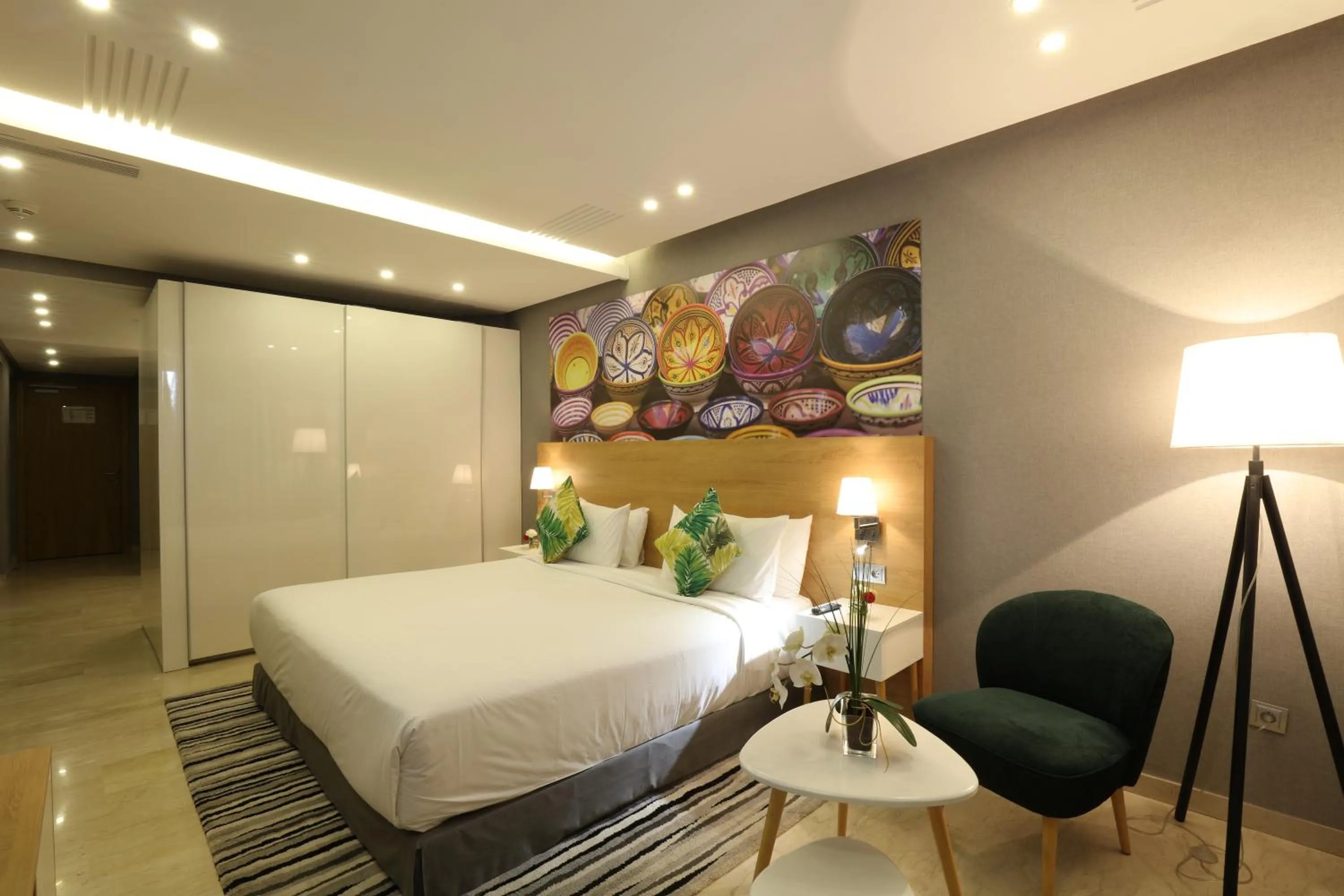 Photo of the whole room, Bed in Mid Town Hotel Casablanca