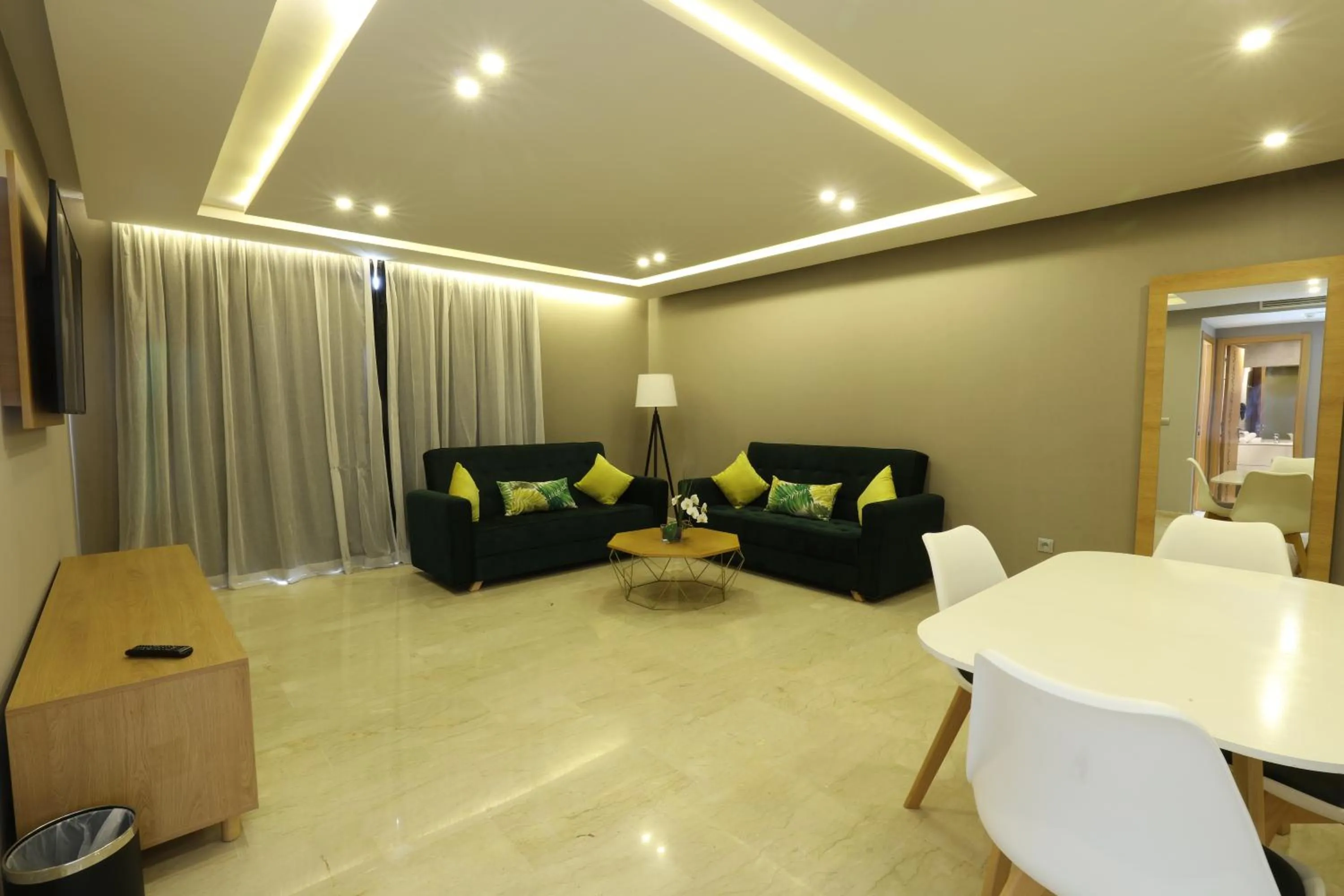 Living room in Mid Town Hotel Casablanca