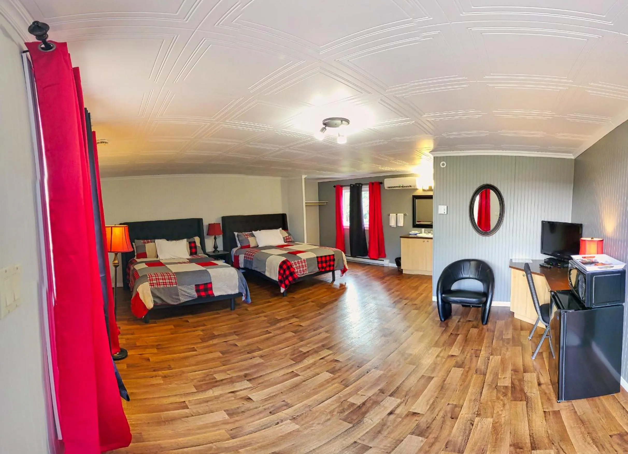 Bed in Motel Au Vieux Frontenac