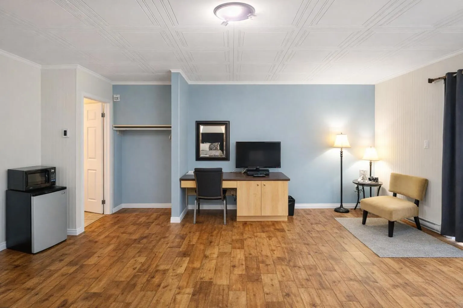 TV and multimedia in Motel Au Vieux Frontenac