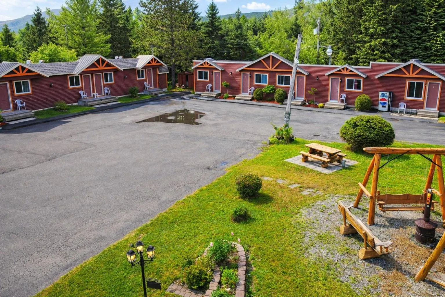 Property building in Motel Au Vieux Frontenac