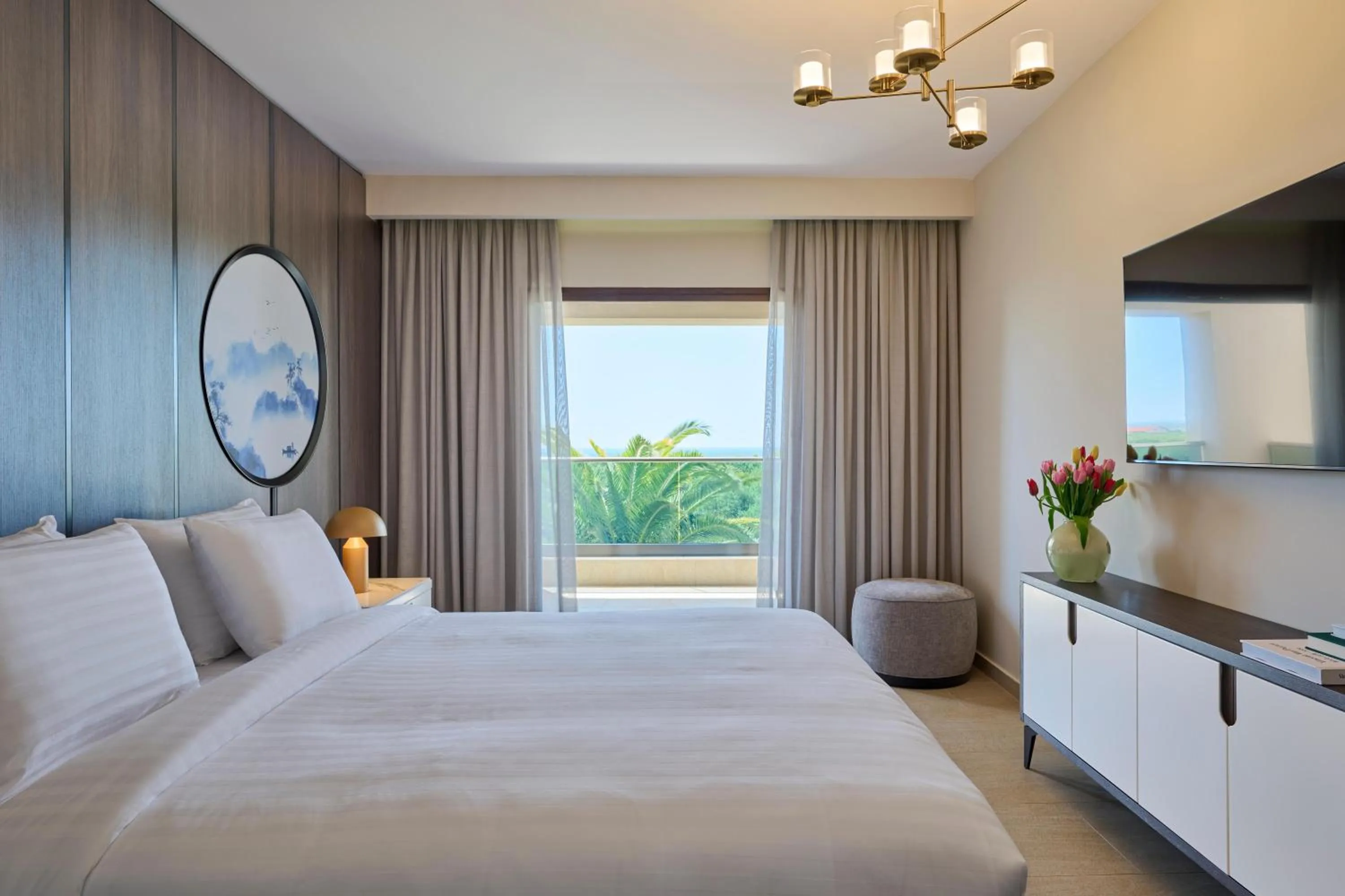 Bed in Pomegranate Wellness Spa Hotel