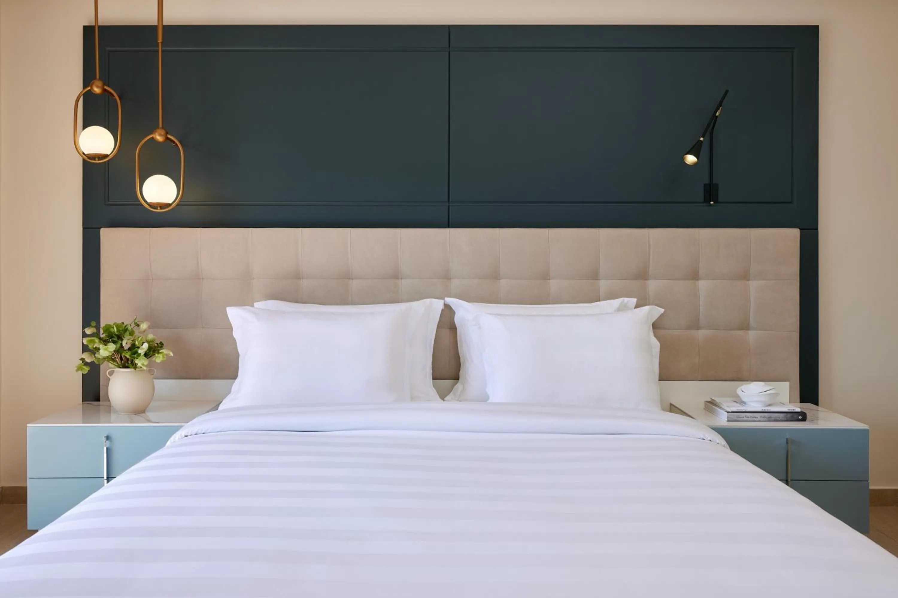 Bed in Pomegranate Wellness Spa Hotel