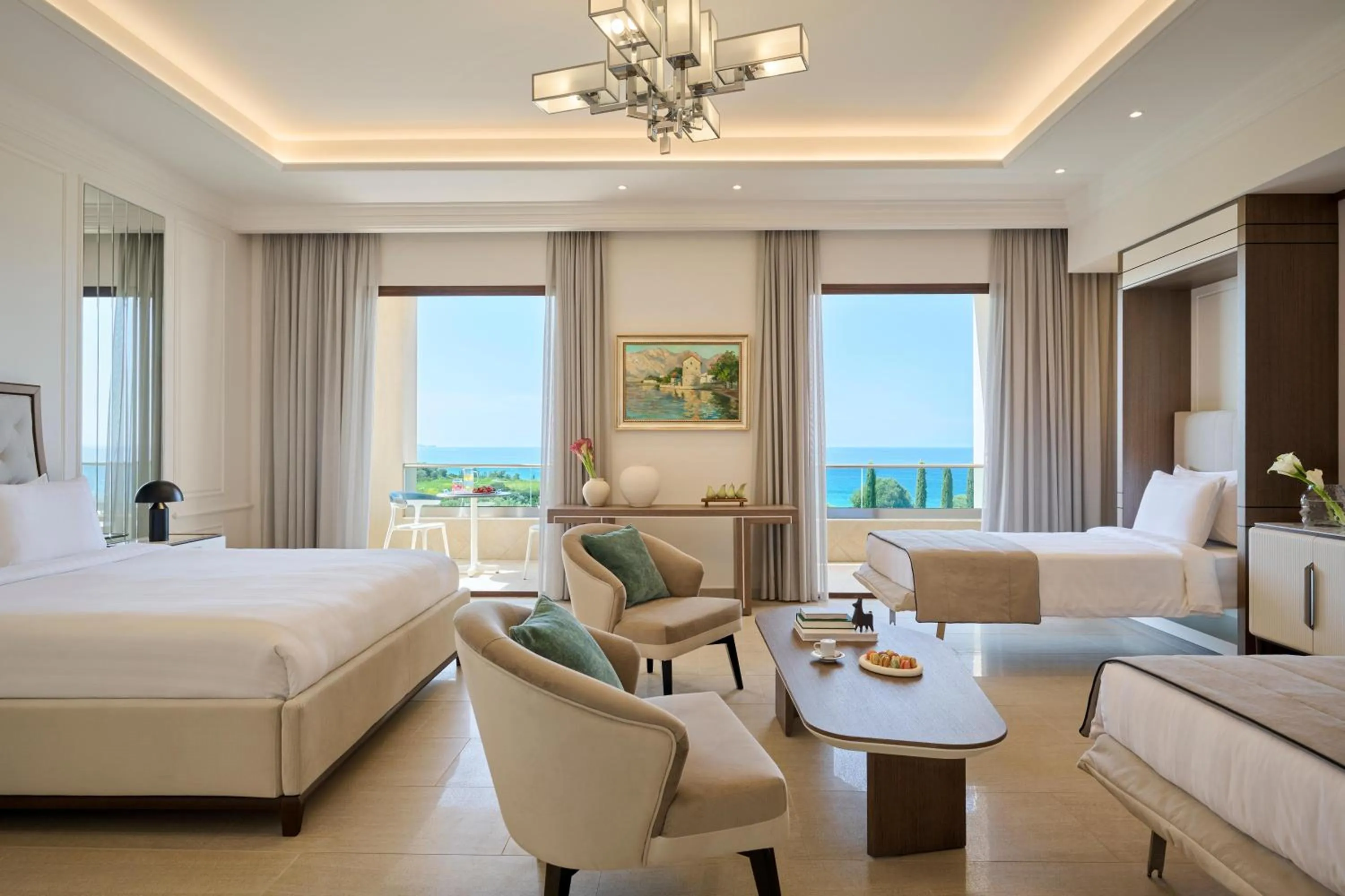 Bed in Pomegranate Wellness Spa Hotel