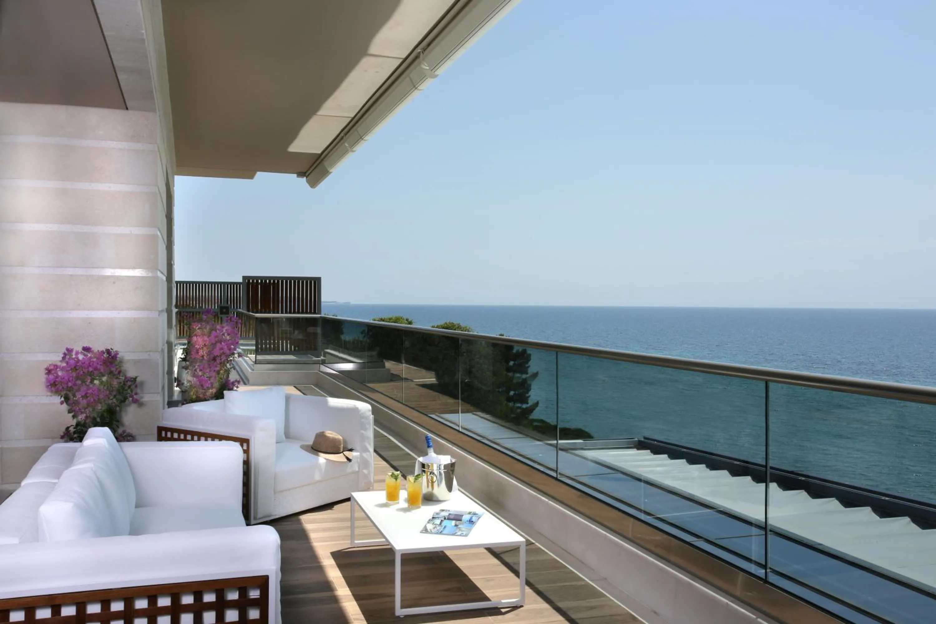 Balcony/Terrace in Pomegranate Wellness Spa Hotel