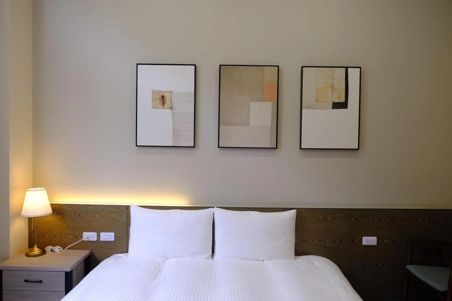 Photo of the whole room, Bed in Xiaoliuqiu Loju Castle Inn