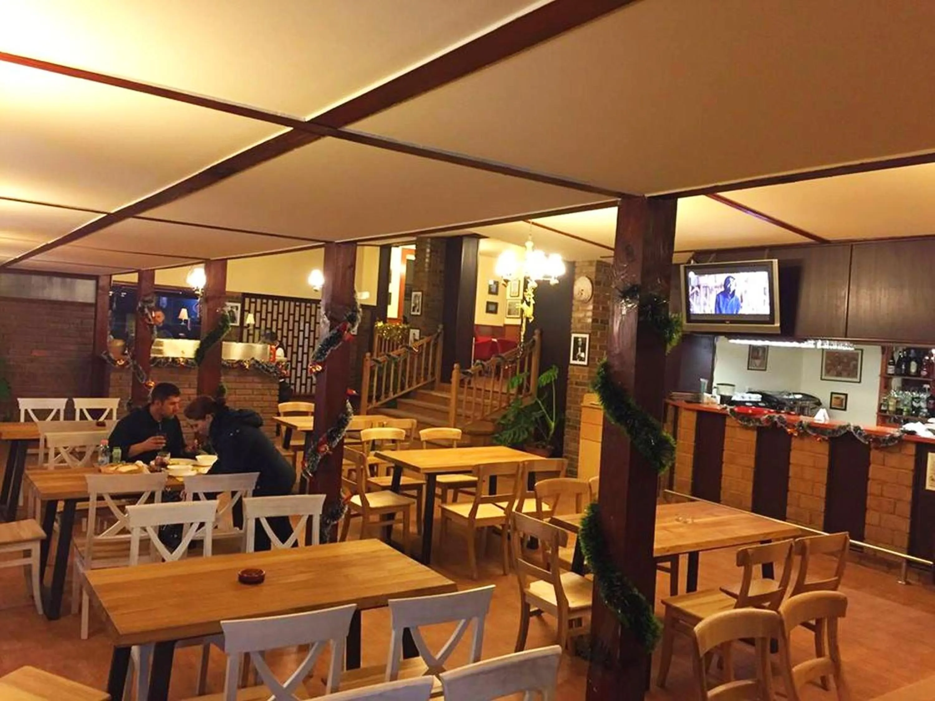 Staff in Hotel Class