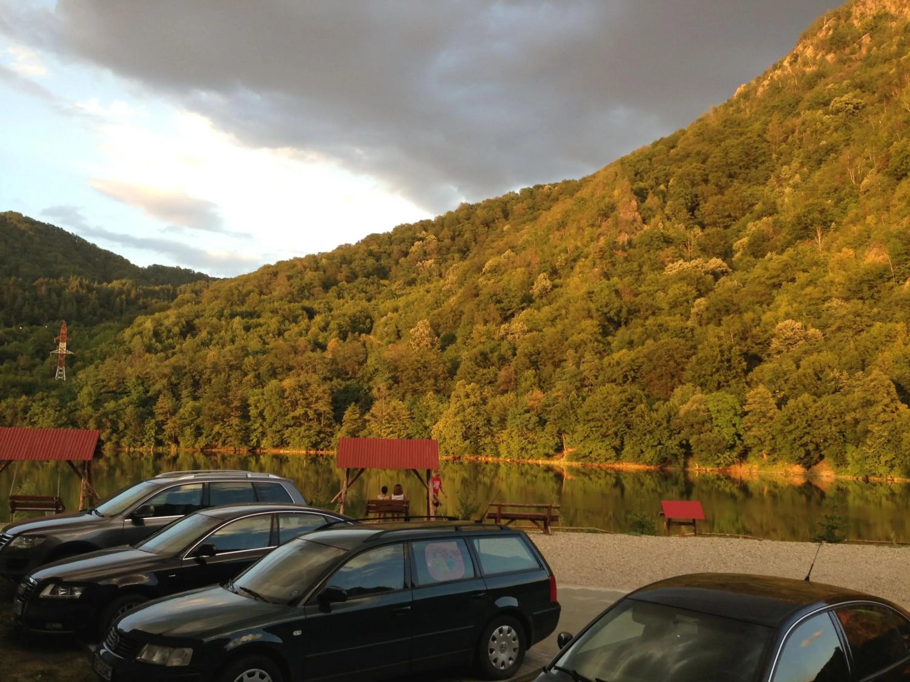 Summer in Hotel Class