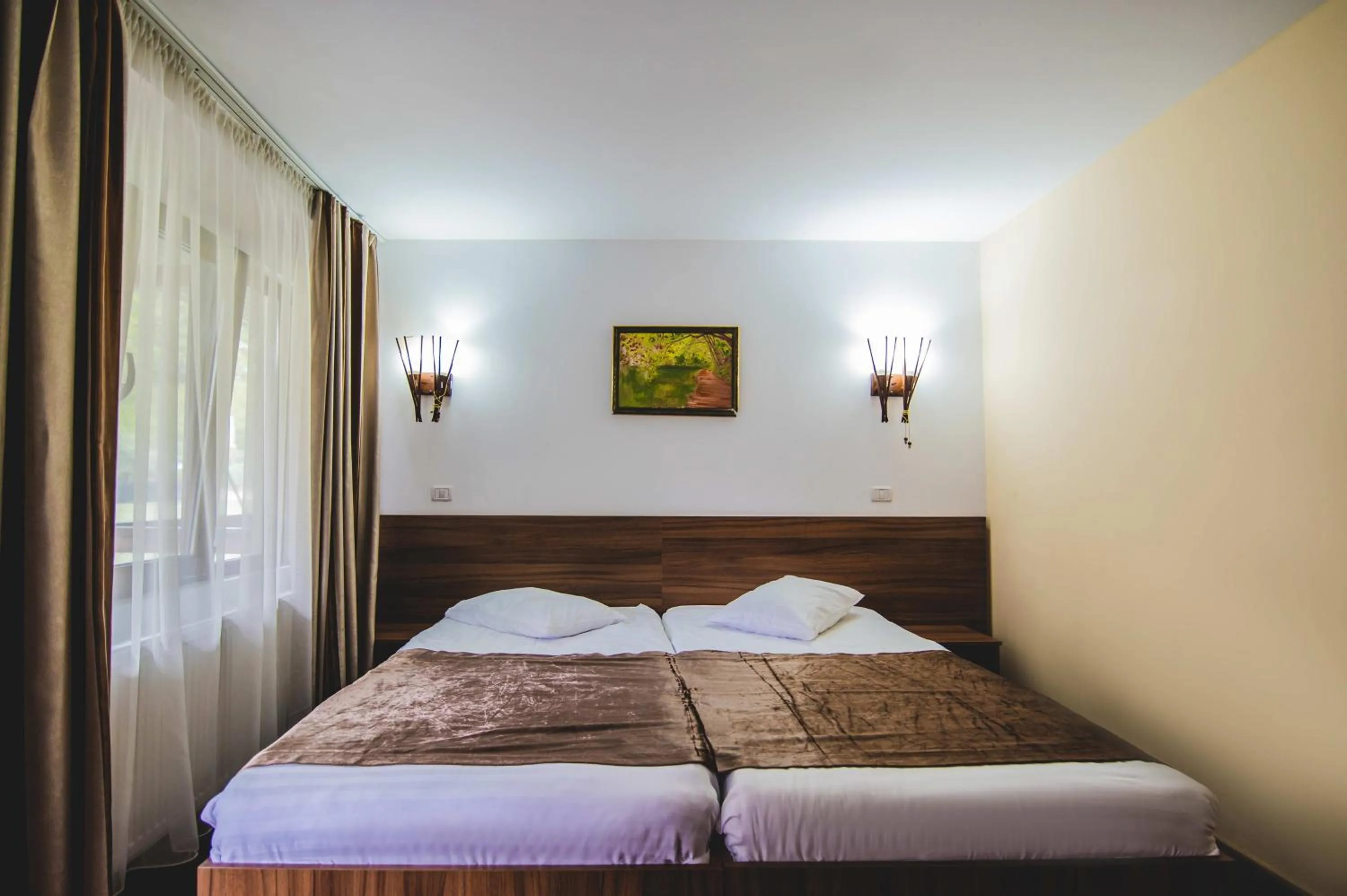 Bedroom, Bed in Hotel Class