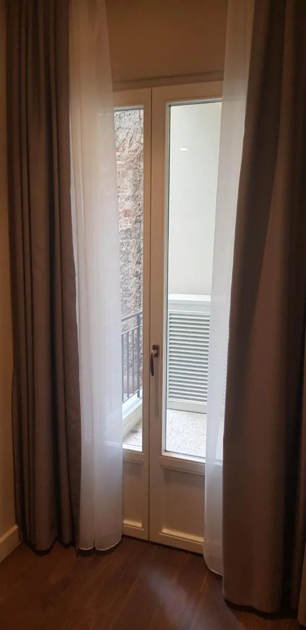 Balcony/Terrace in Roomore Apartments