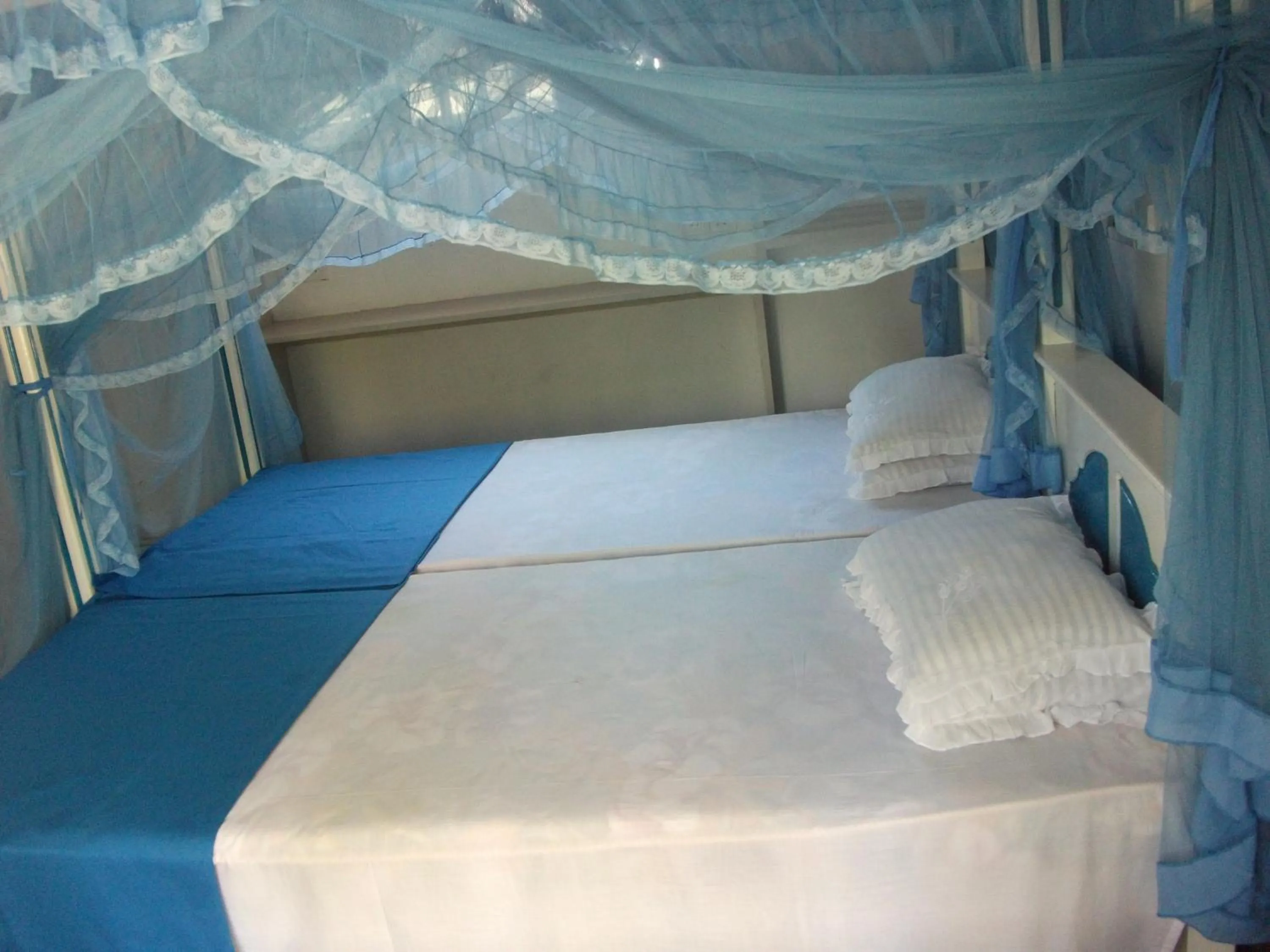 Bedroom, Bed in Zimmer Rest