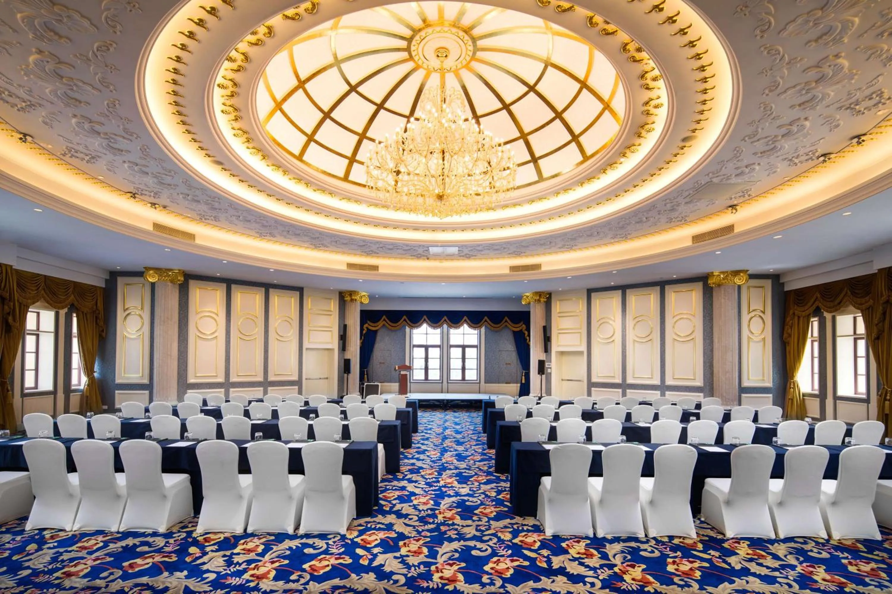 On site in Radisson Blu Forest Manor Shanghai Hongqiao - Near NECC