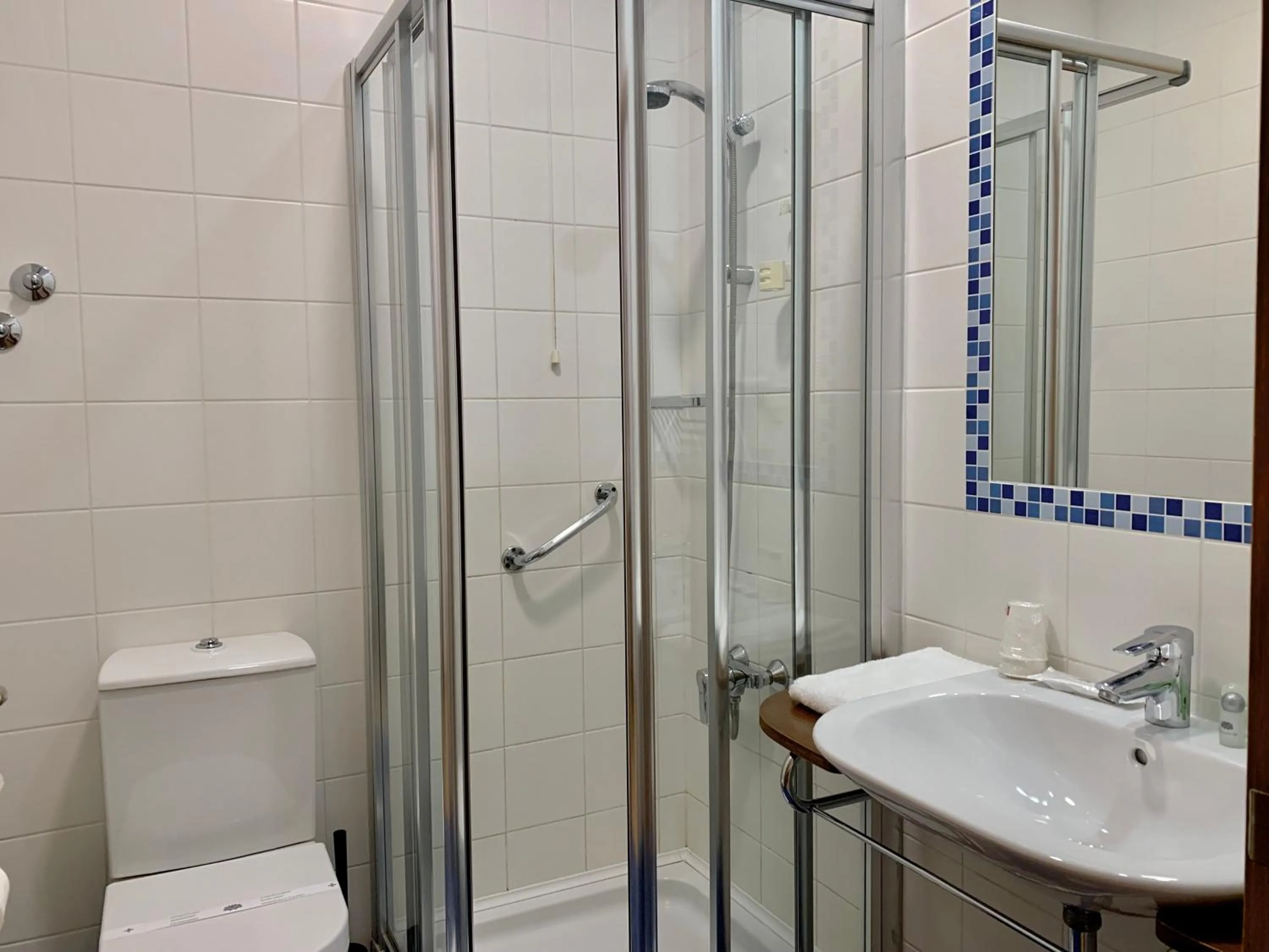 Shower in Hotel Vila Verde
