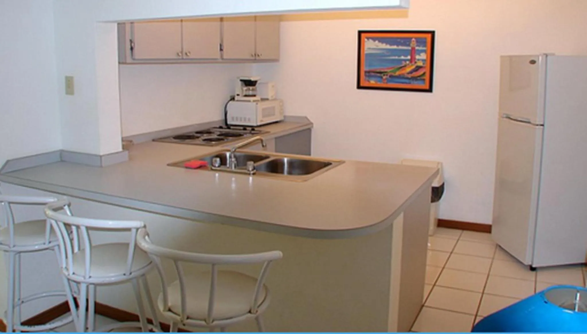Kitchen or kitchenette in Aruba Beach Villas