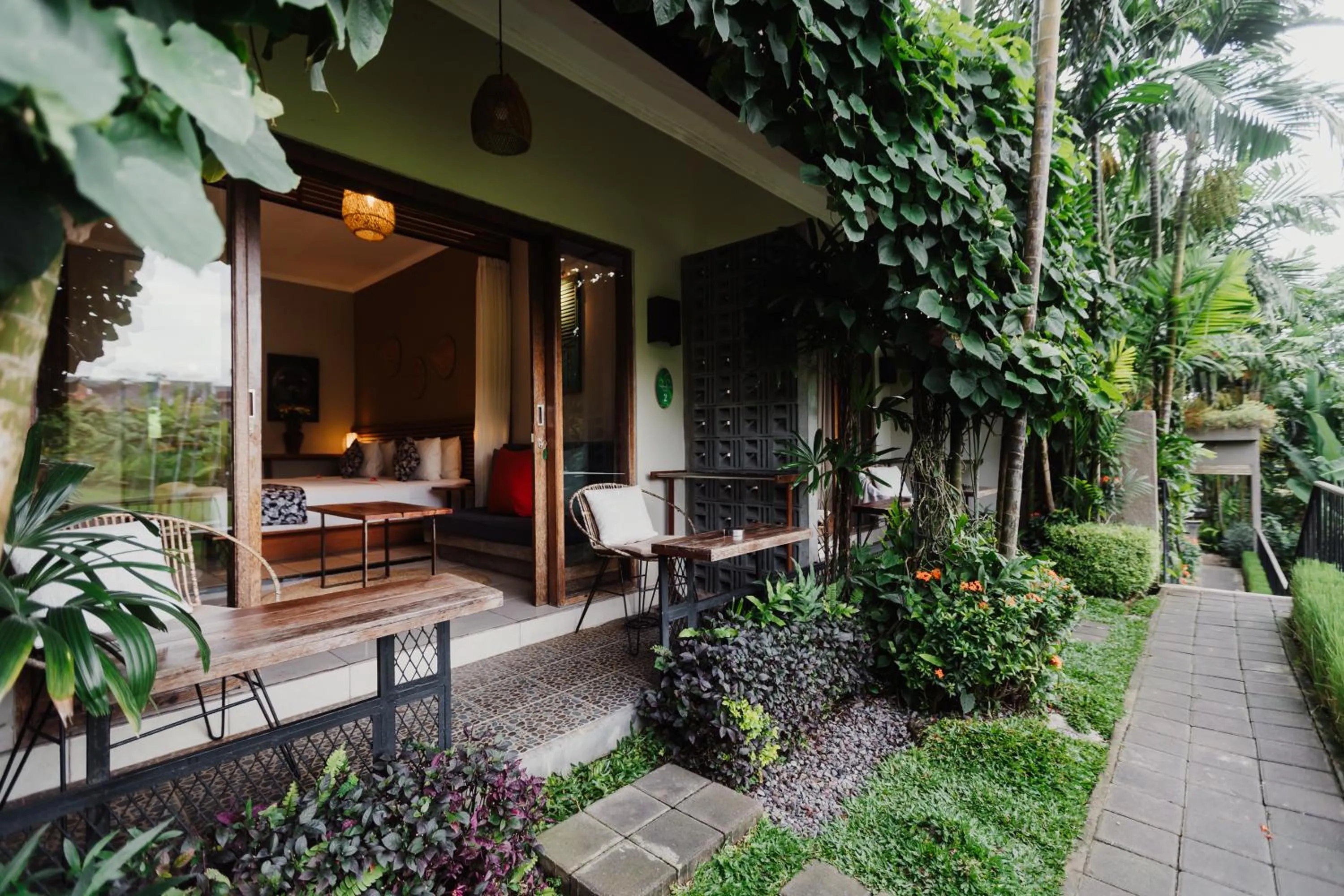 Patio in Pangkung Sari Bed and Breakfast