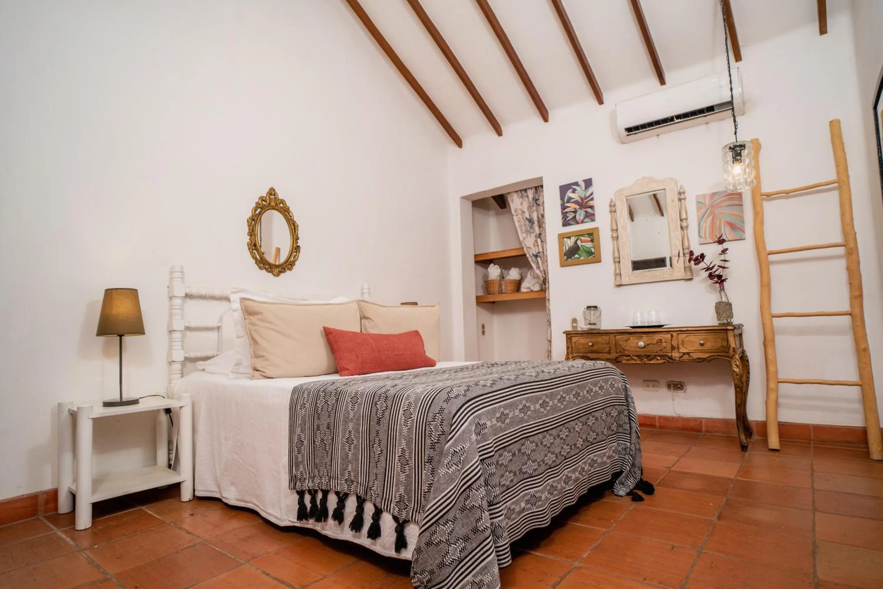 Photo of the whole room, Bed in Hotel Boutique Al Alma