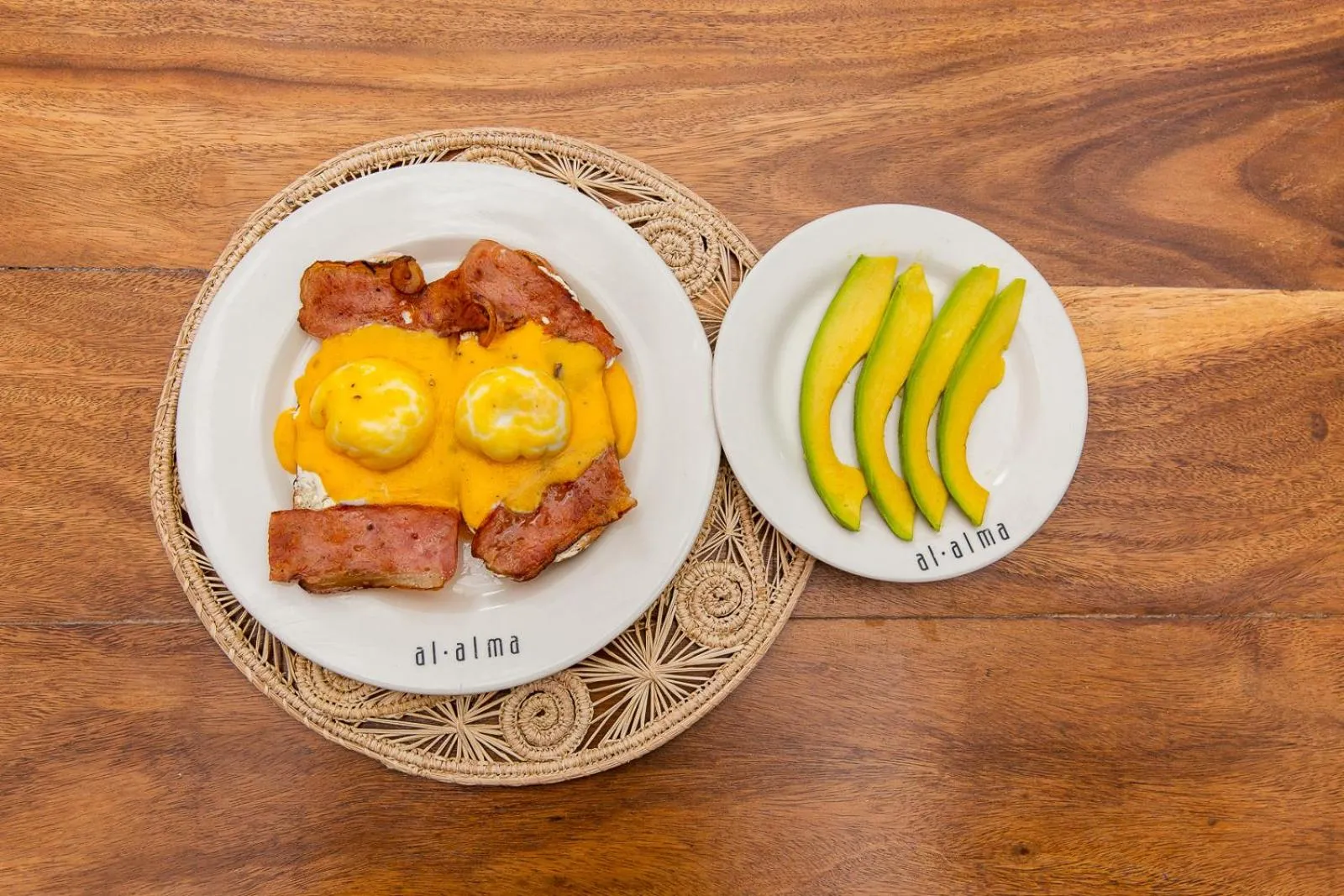 Breakfast in Hotel Boutique Al Alma