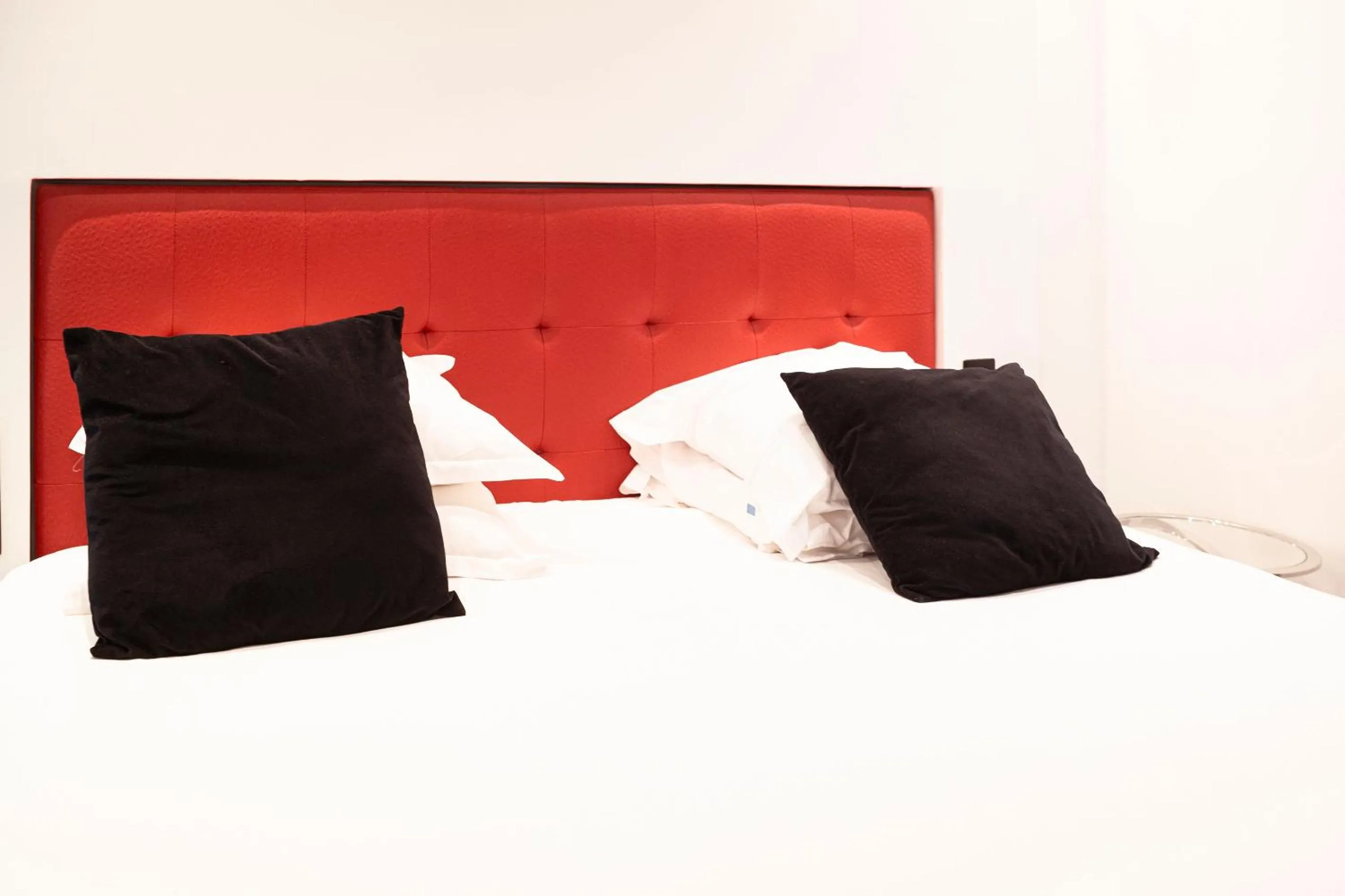 Bed in Hotel Aida Marais