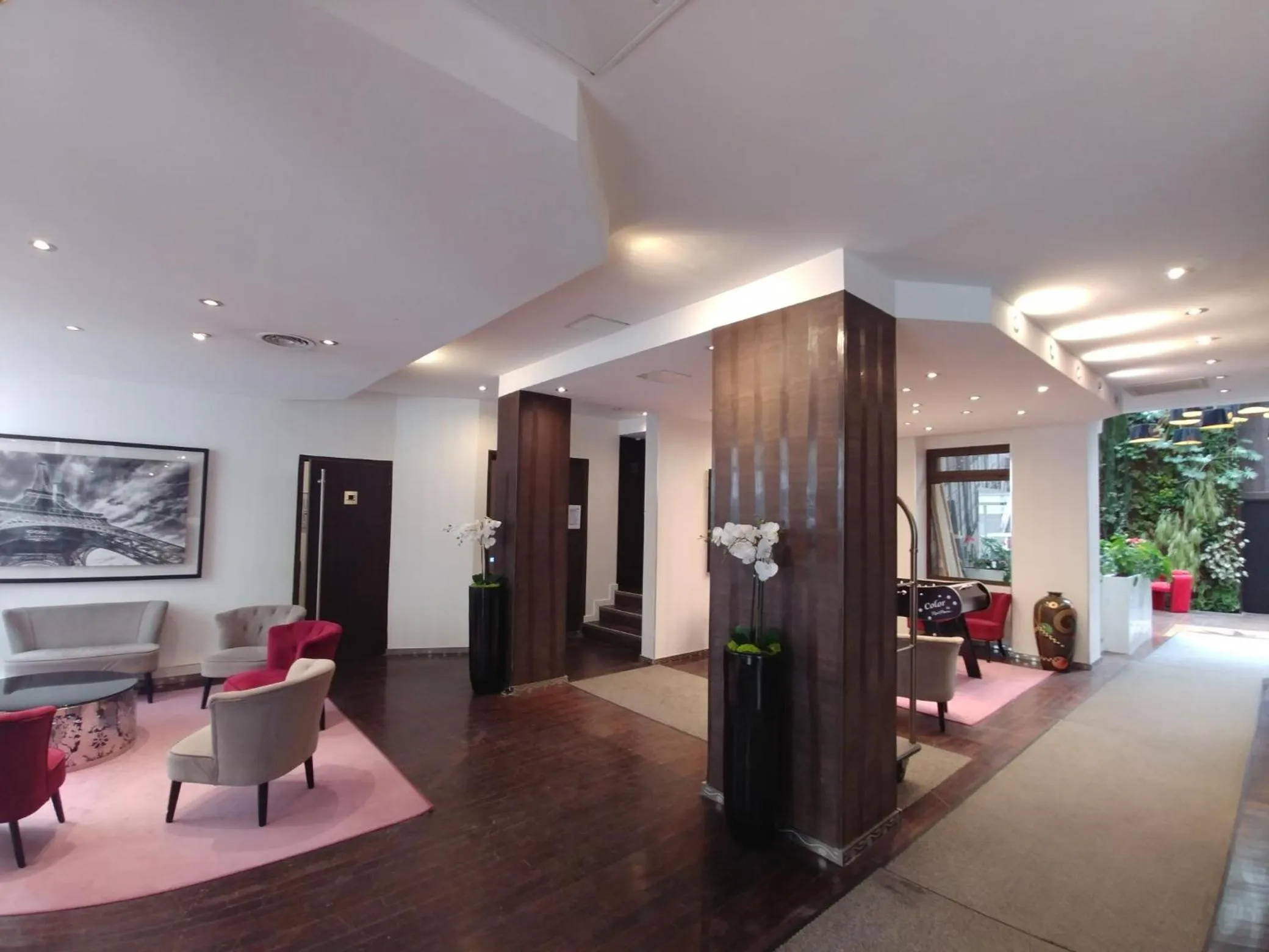 Lobby or reception in Hotel Aida Marais