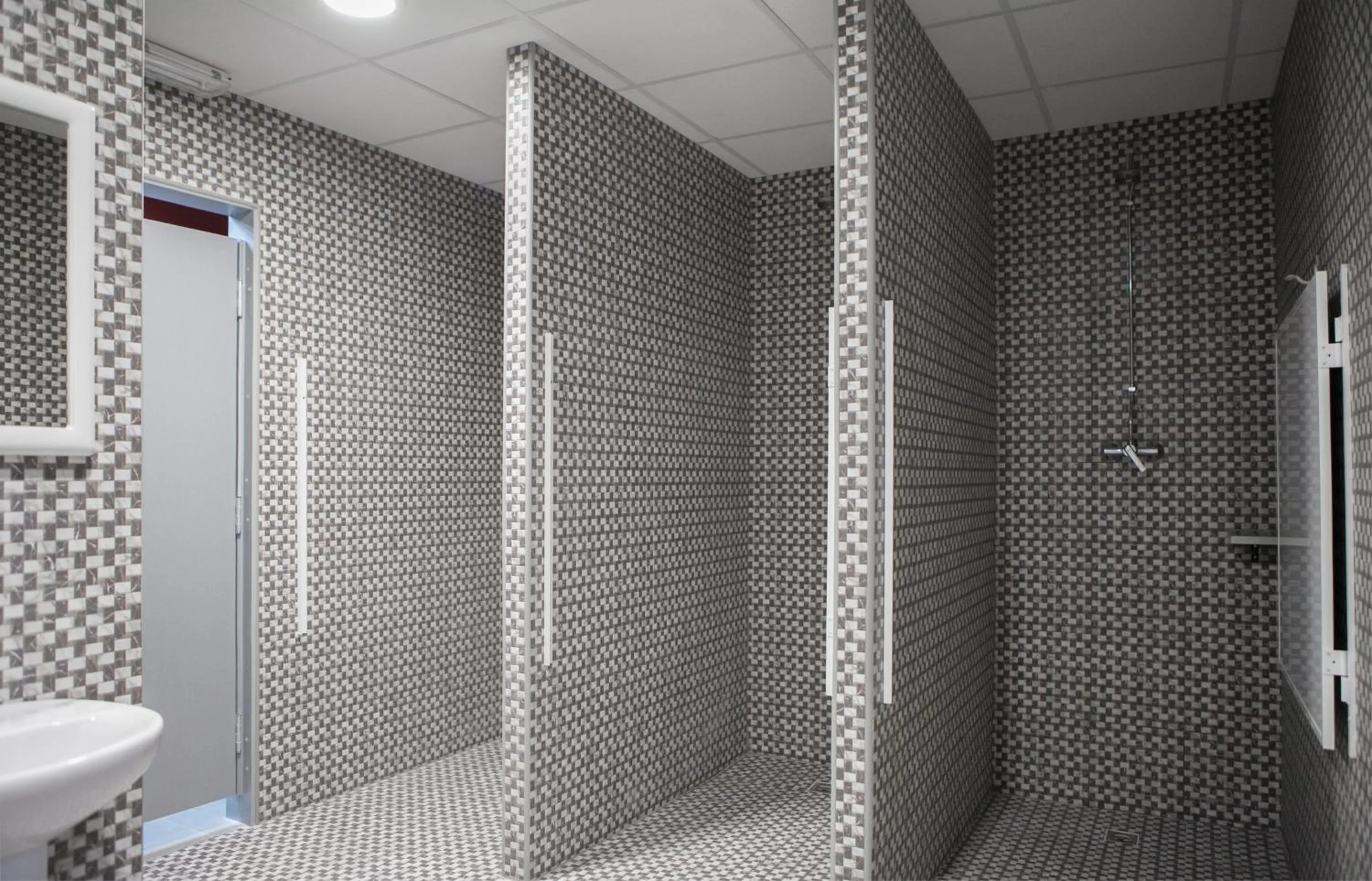 Shower in River Hostel