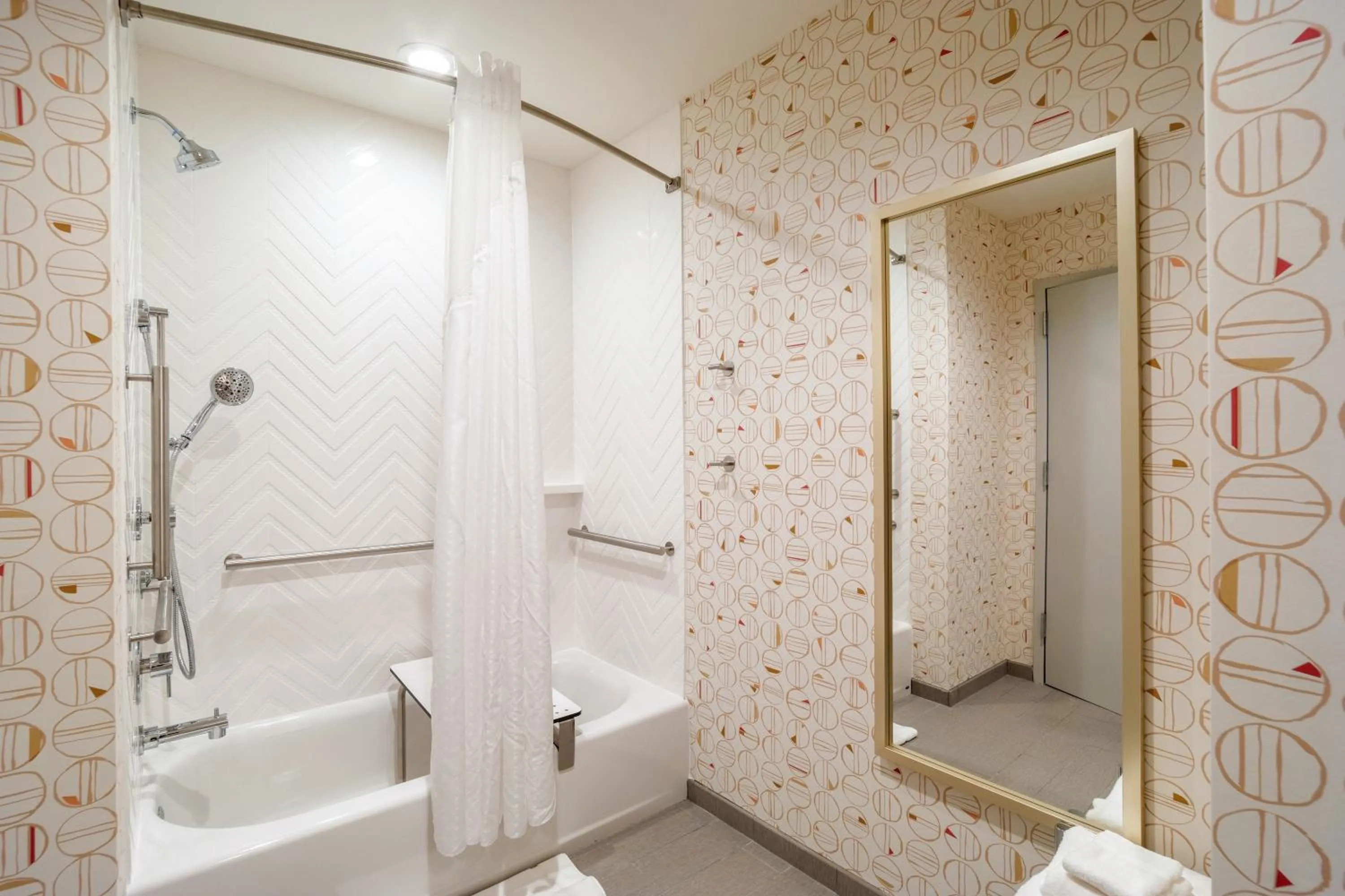 Bathroom in Holiday Inn Columbia - Downtown by IHG