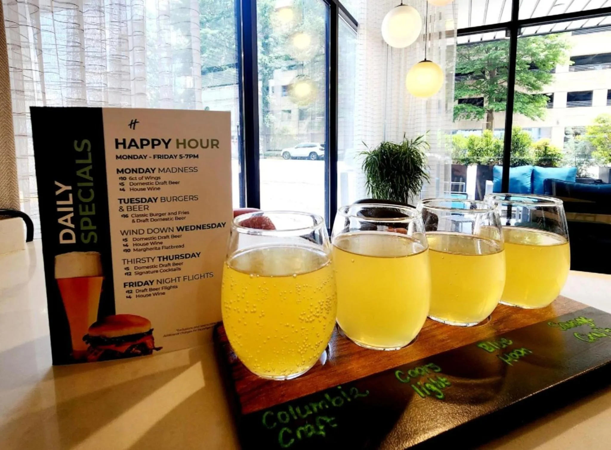 Restaurant/places to eat in Holiday Inn Columbia - Downtown by IHG